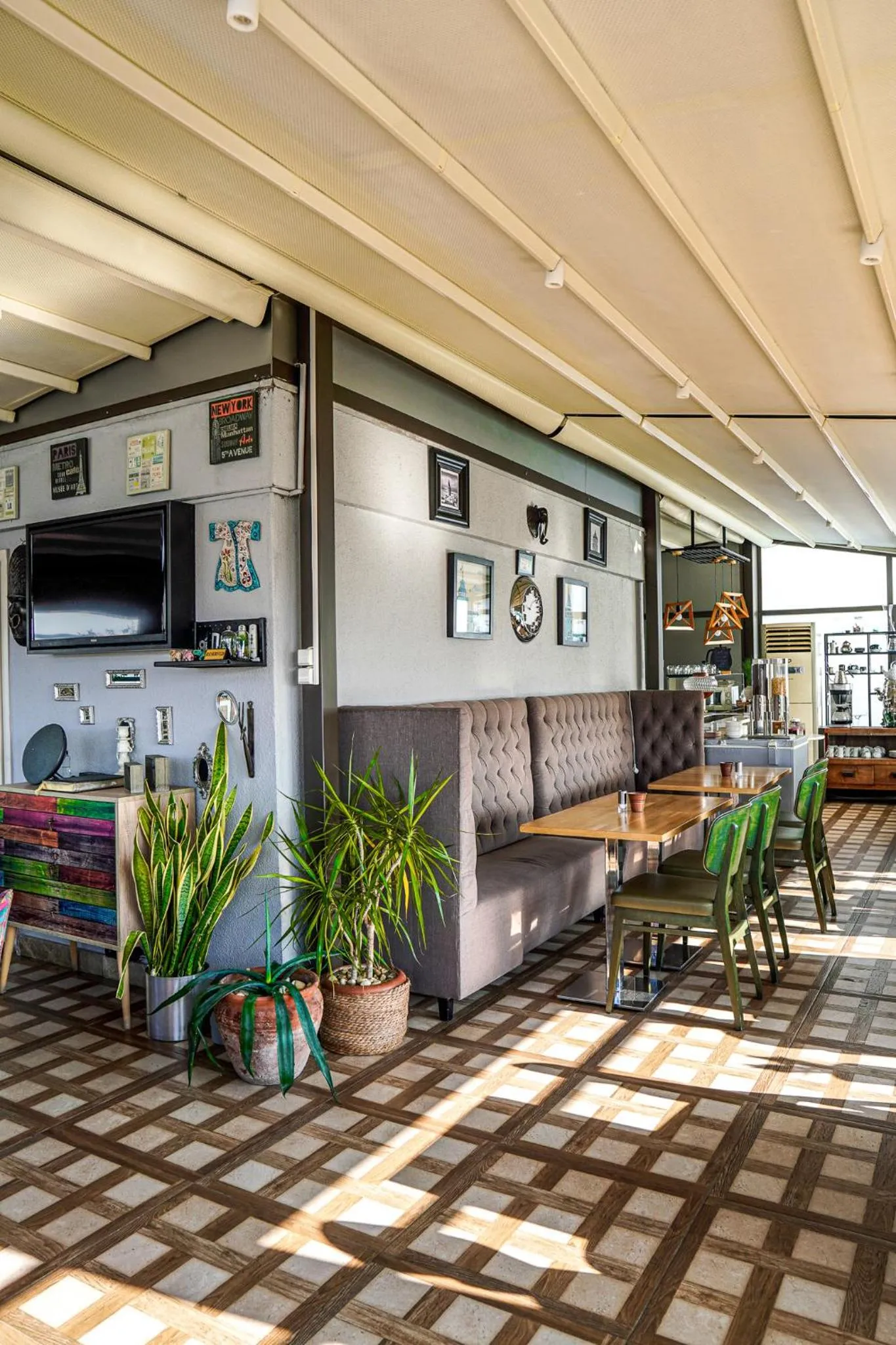 Balcony/Terrace in BGuest Hotel & Residence