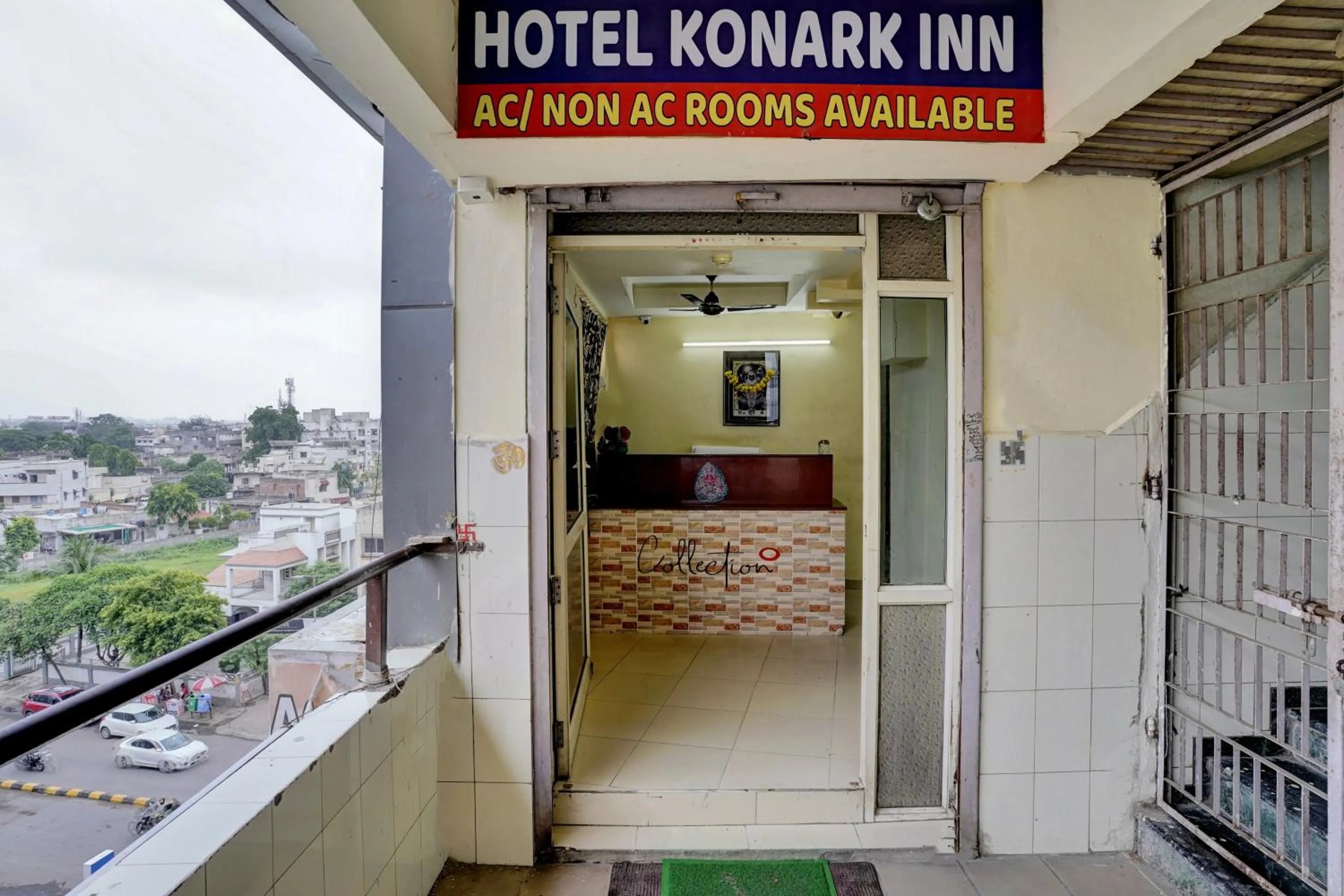 Facade/entrance in Hotel O Konark Inn