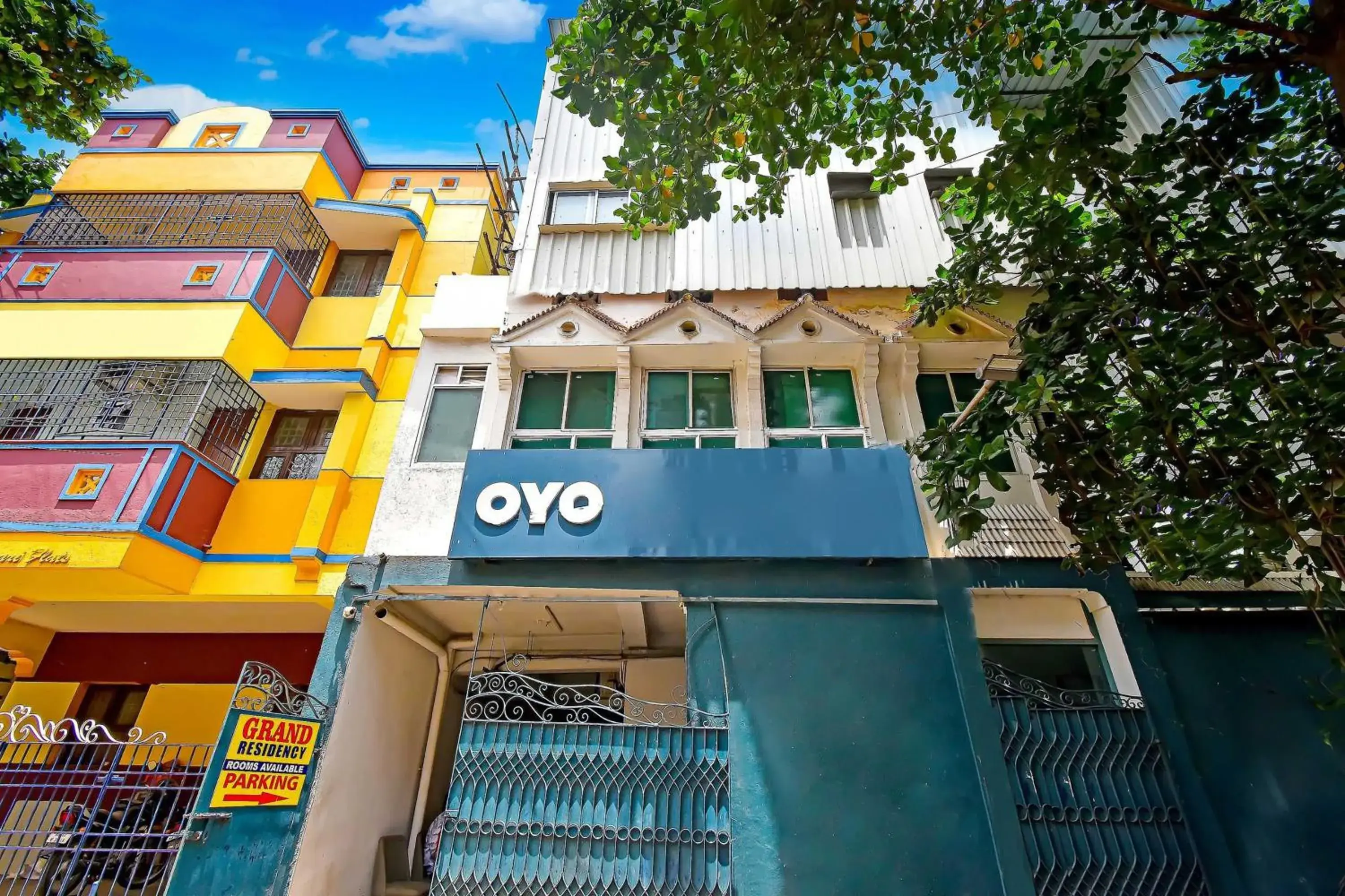Hotel O Grand Residency Near Kasi Talkies Hotel O Grand Residency Near Kasi Talkies