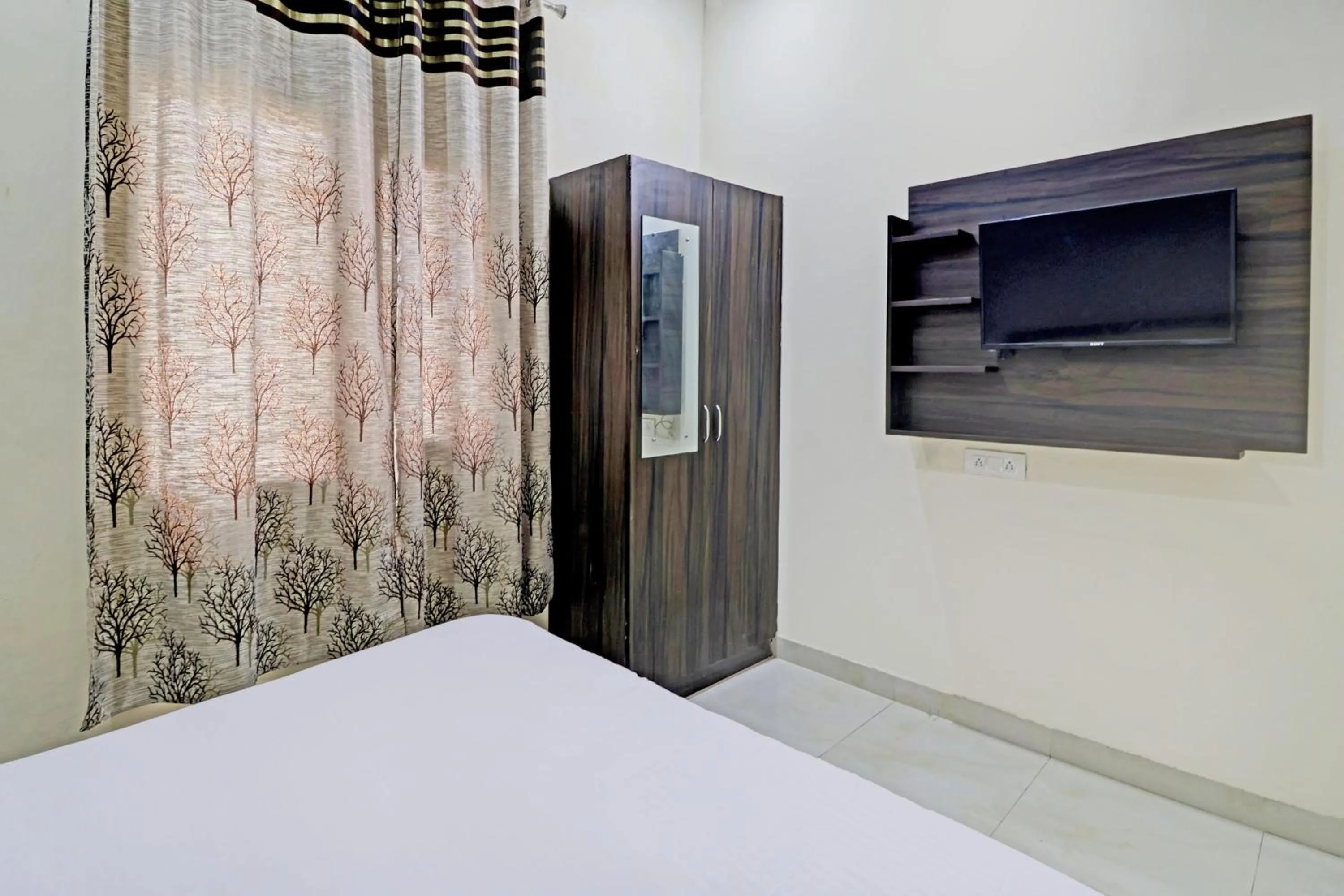 Bedroom, Bed in Hotel O Inn