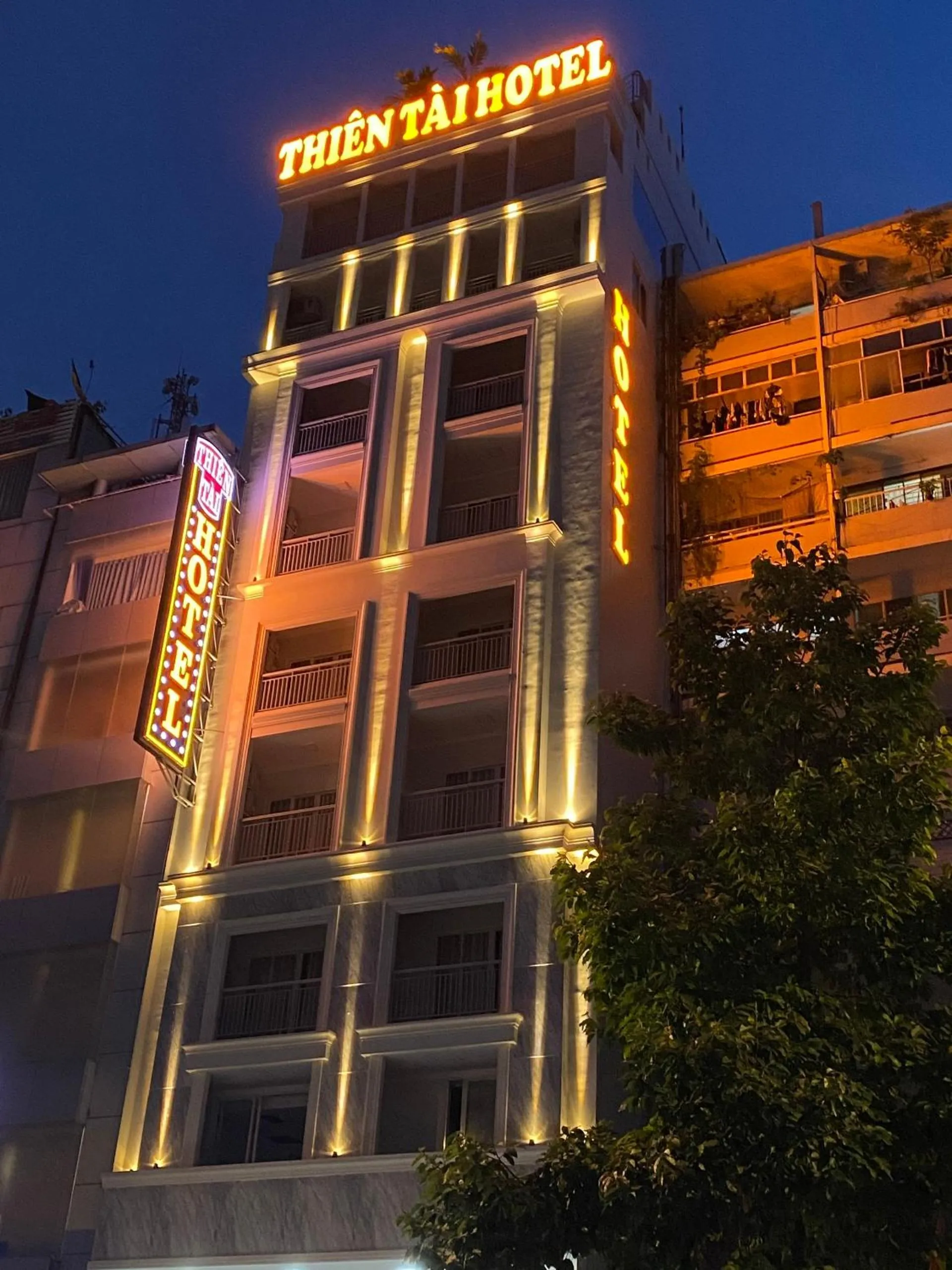 Property building in Thiên Tài Hotel