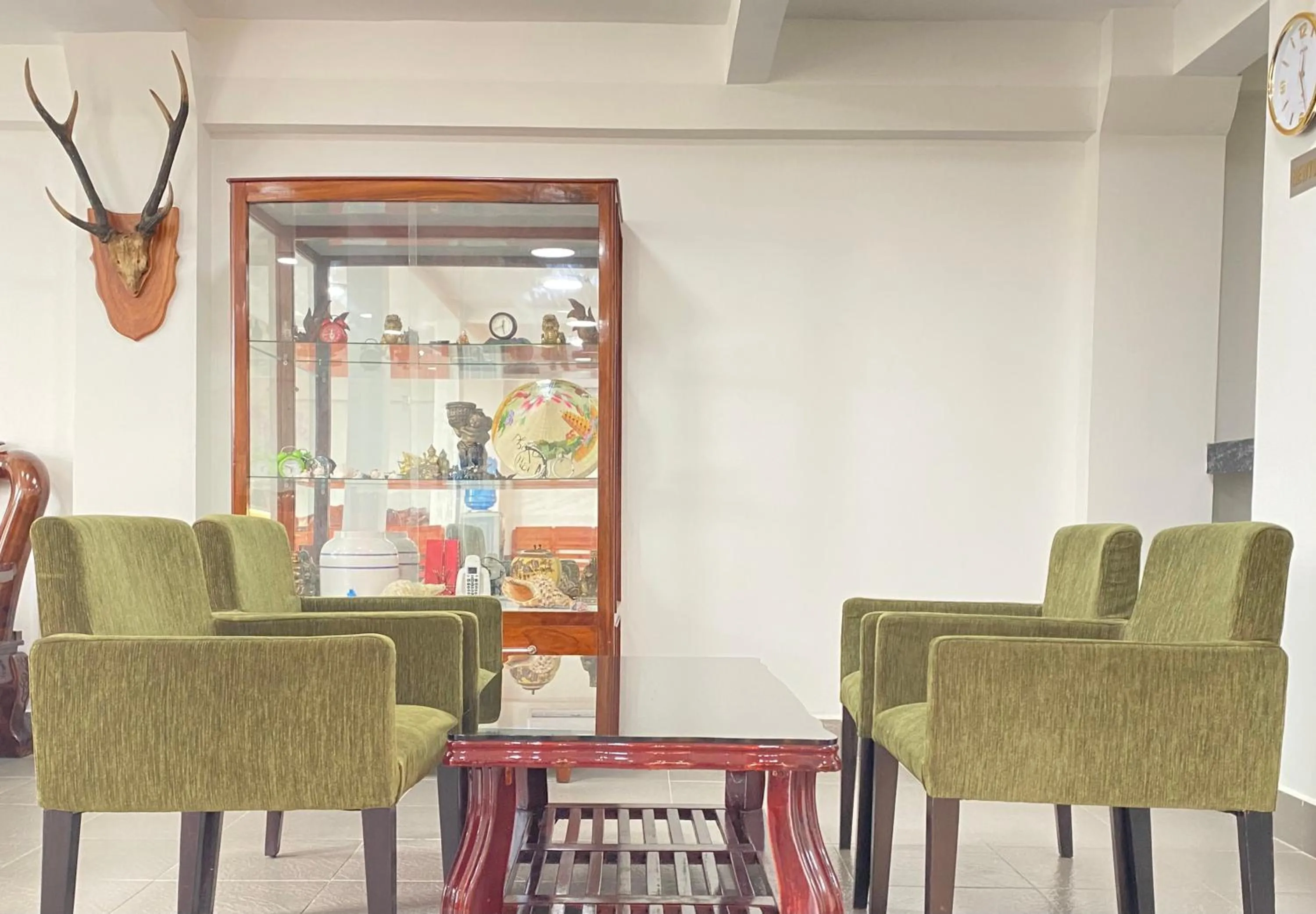 Living room in Thiên Tài Hotel