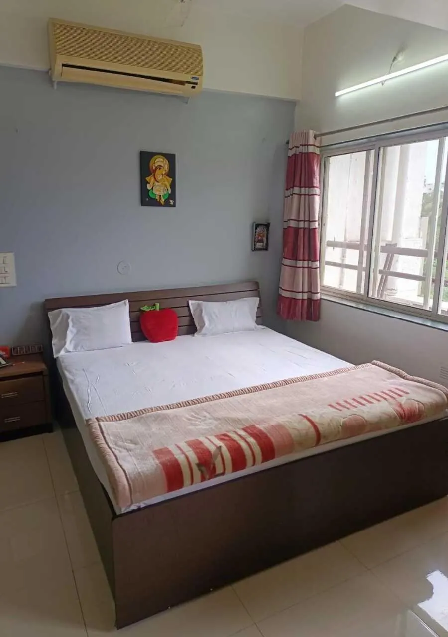 Hotel Sarang Lodging and Boarding