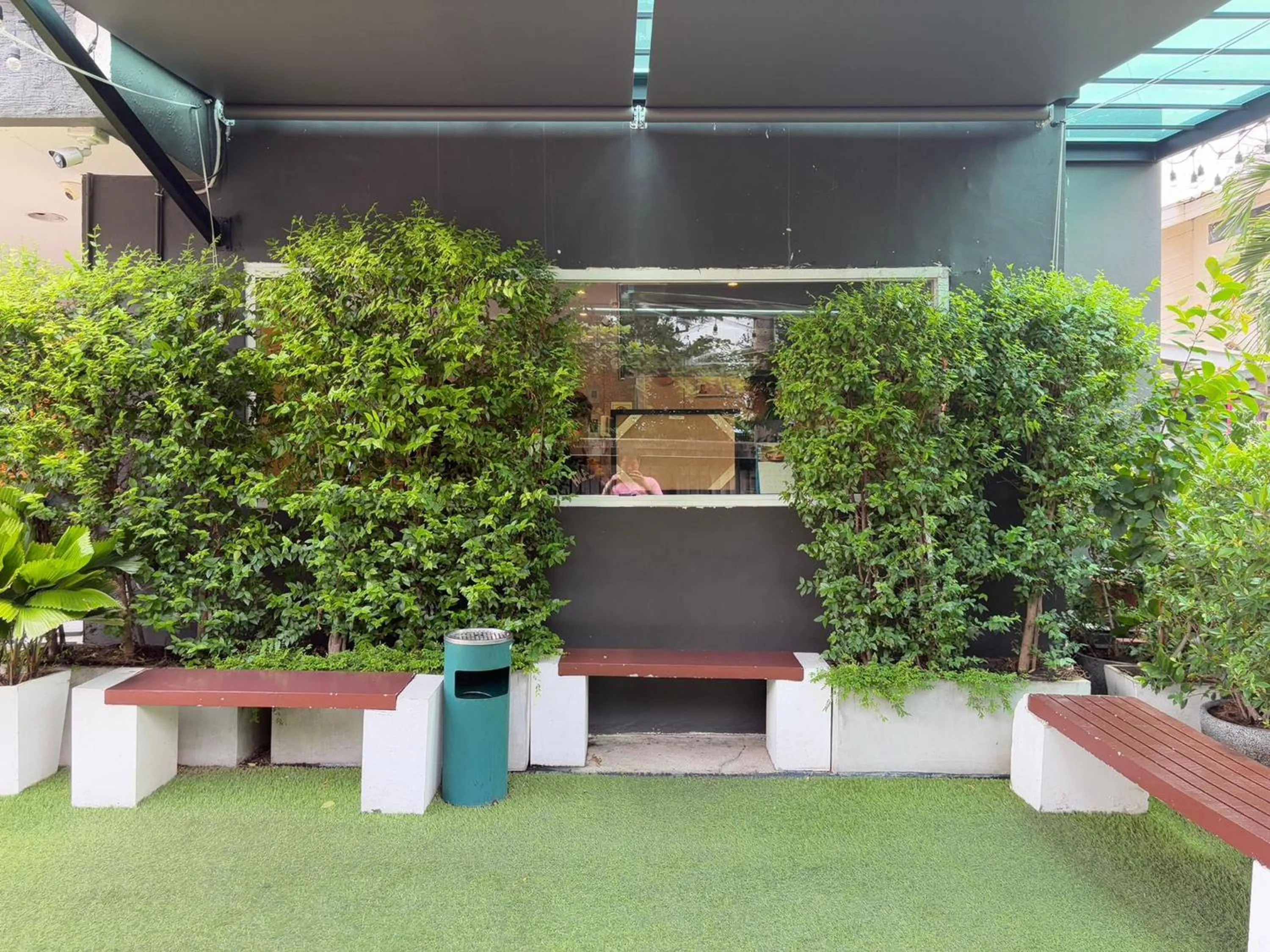 Area and facilities in OYO 75446 Travis Inthamara 49