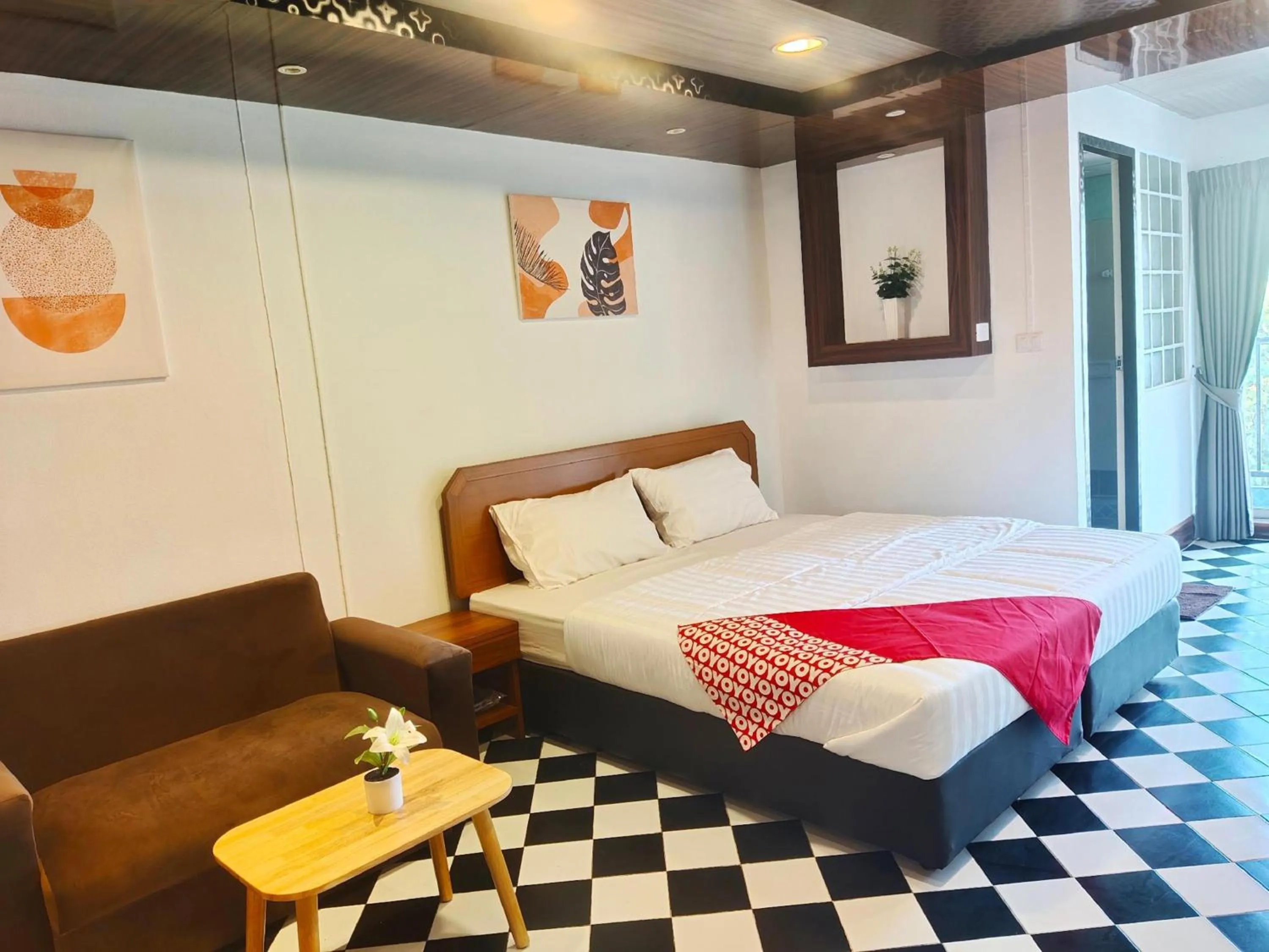 Superior Double Room in OYO 75446 Travis Inthamara 49