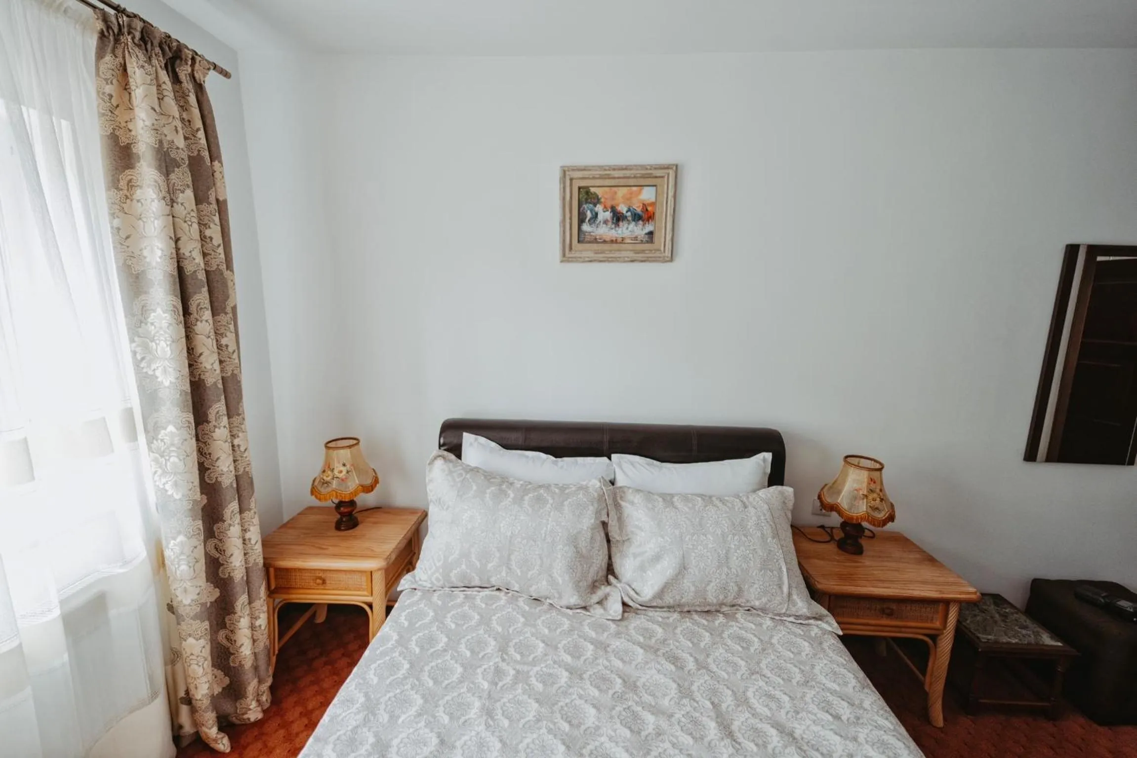 Bed in Complex Turistic Constantin Bucovina