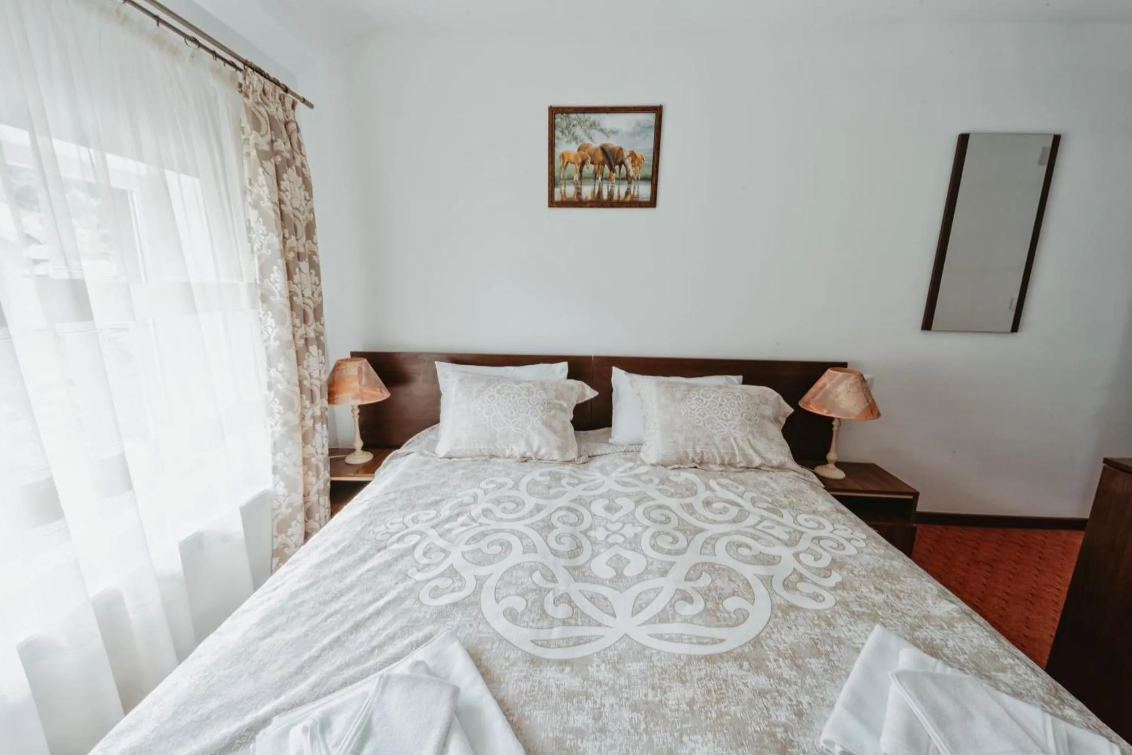 Bed in Complex Turistic Constantin Bucovina
