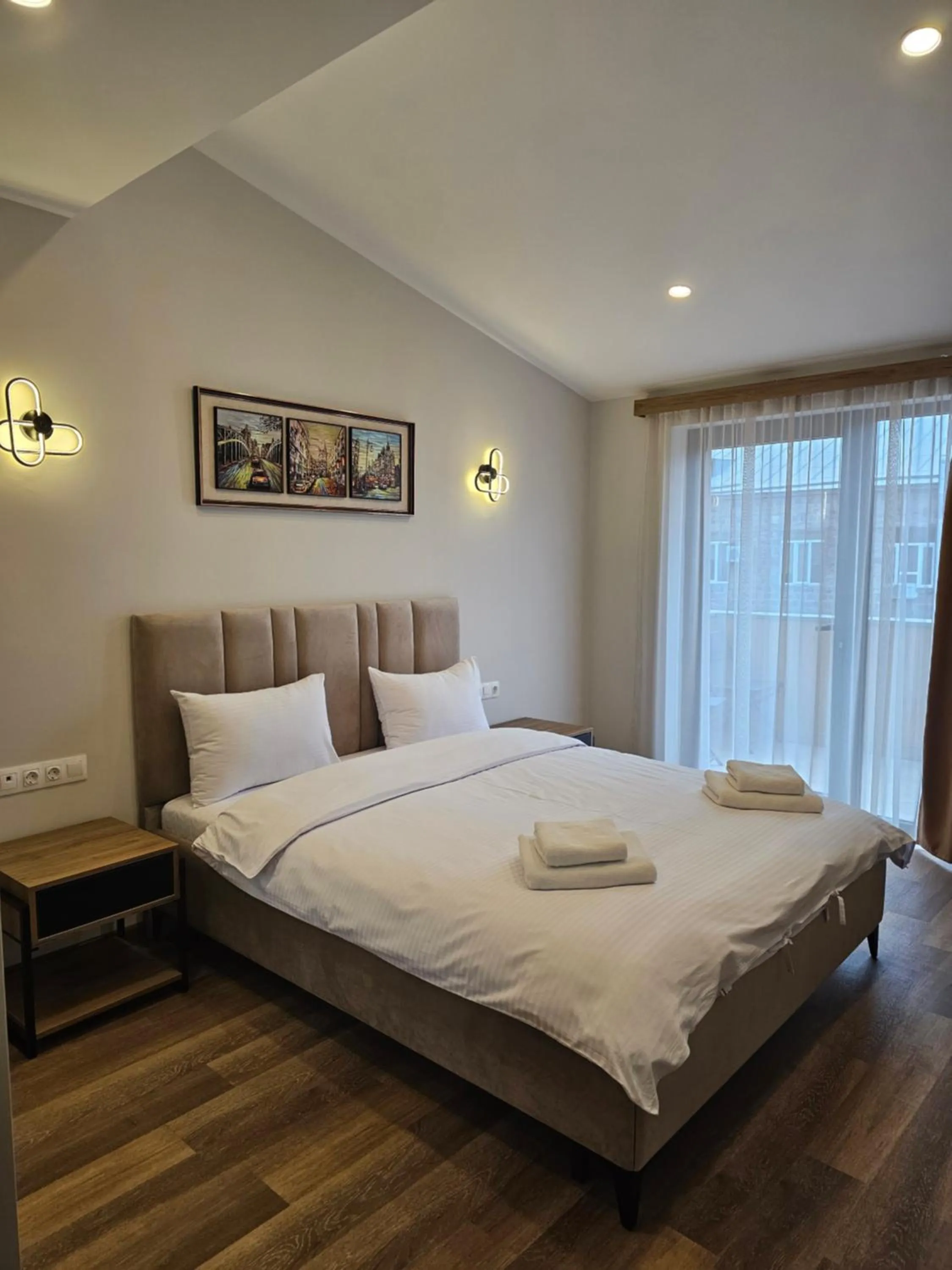 Bed in Hotel Avenue 30