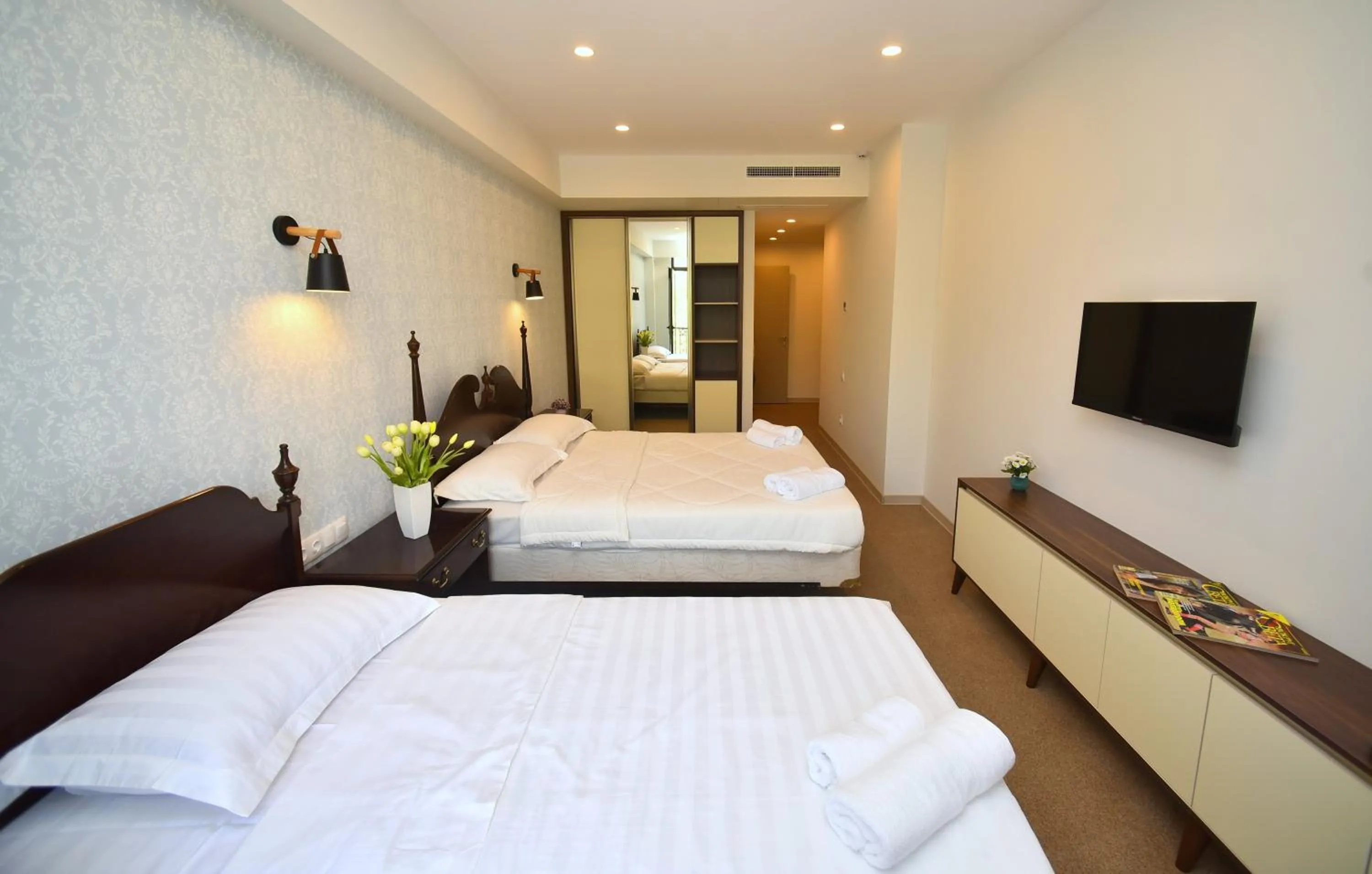 Bed in Hotel Avenue 30