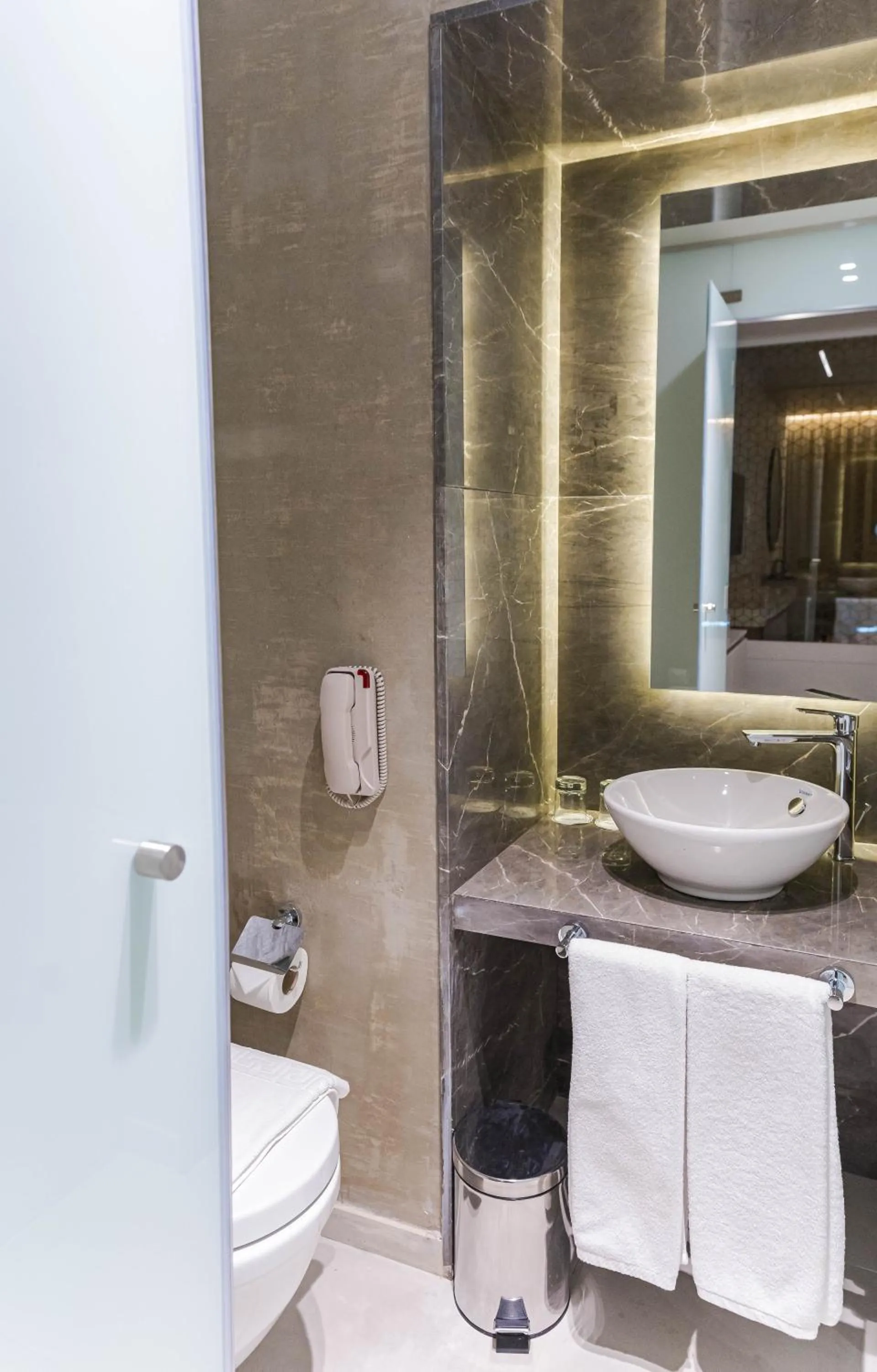 Shower in Sentido Reef Oasis Suakin Resort