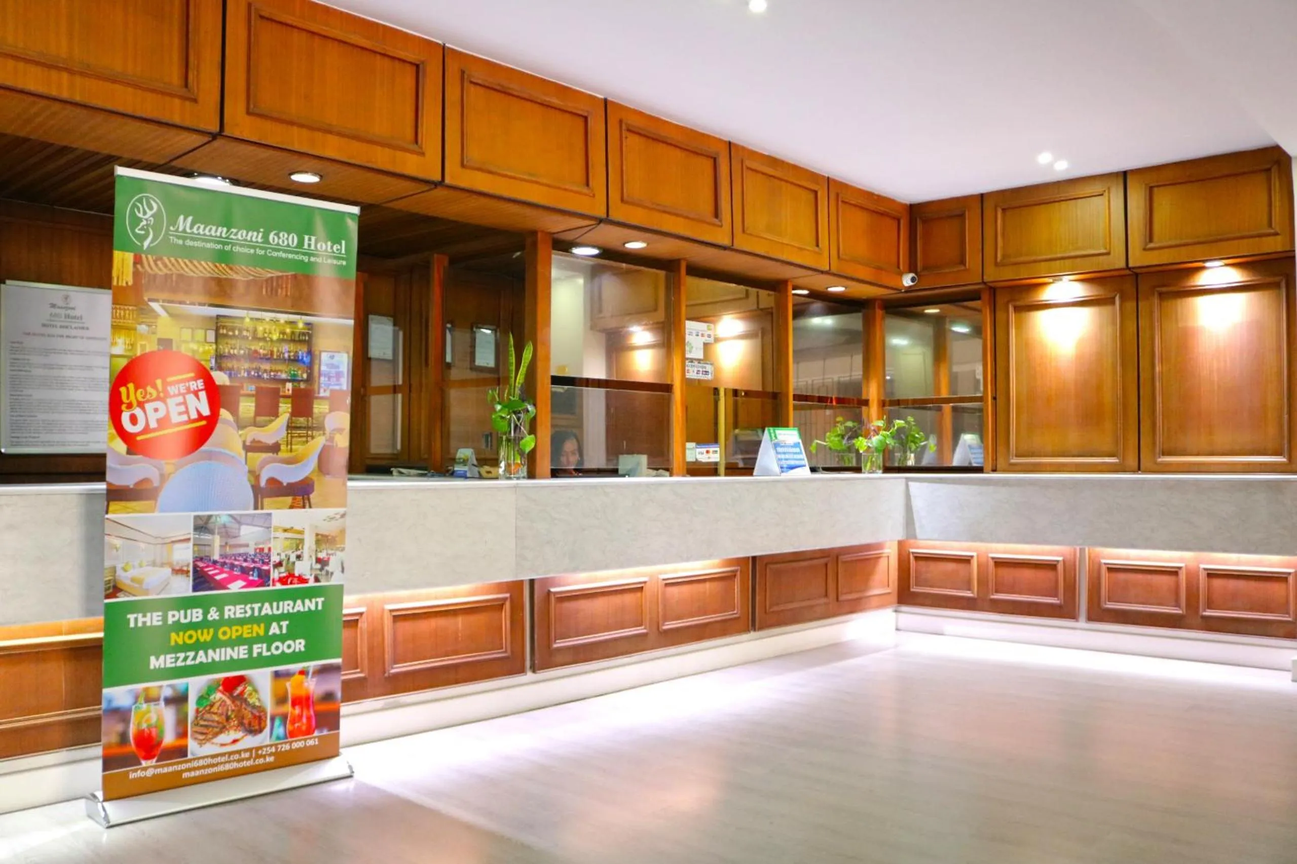 Lobby or reception in Maanzoni 680 HOTEL