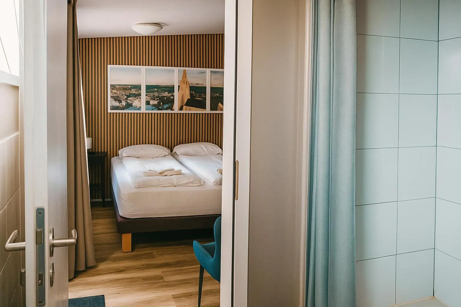 Photo of the whole room, Bed in The Hvítá Inn by Ourhotels