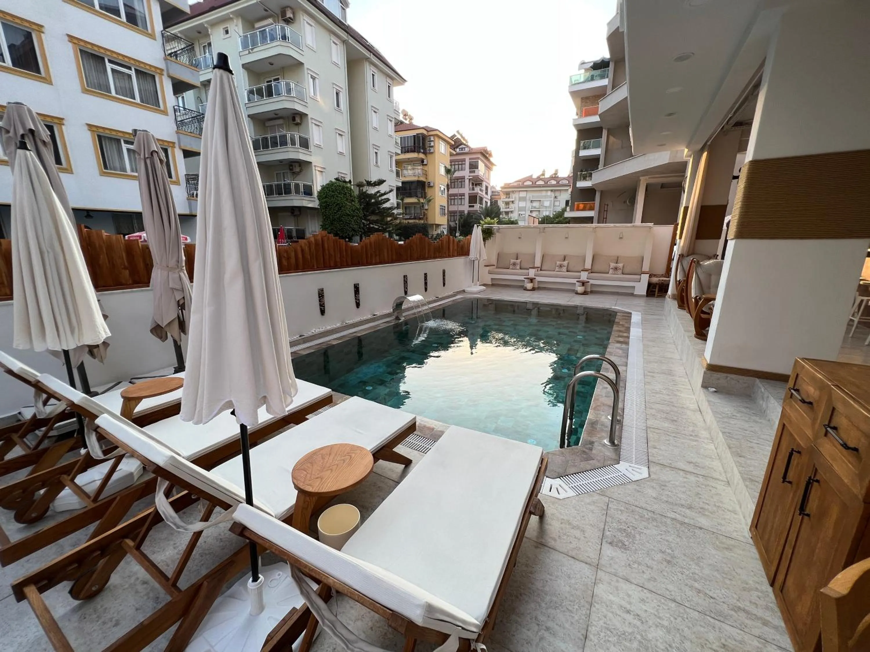 Pool view in Oji Hotel