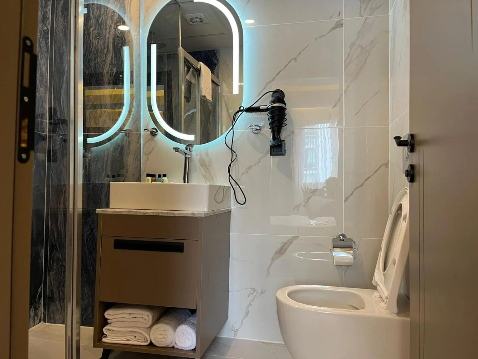 Bathroom in Istanblu Hotel Ataşehir