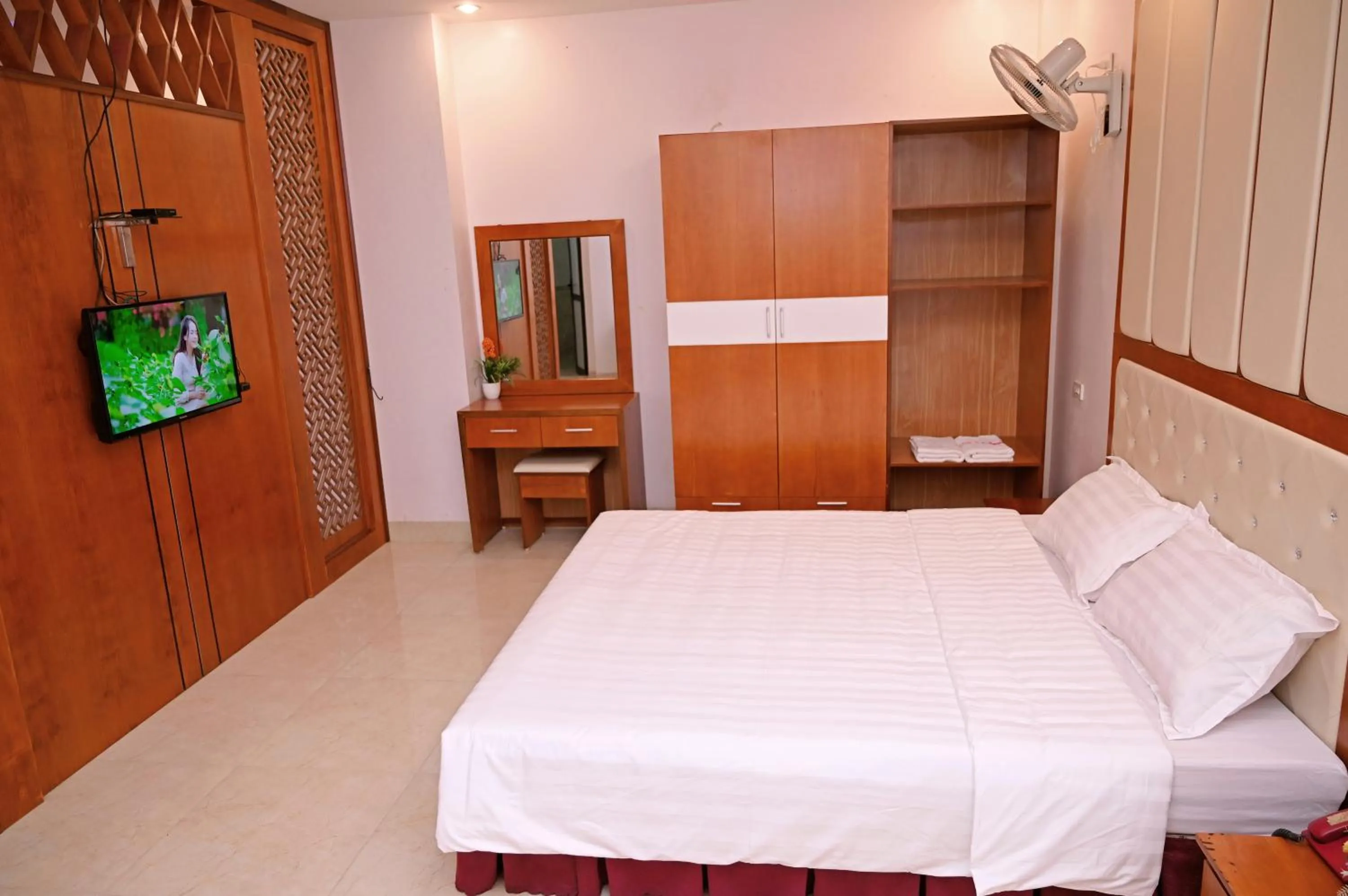 Bed in Khách sạn Hoàng Hà River Town