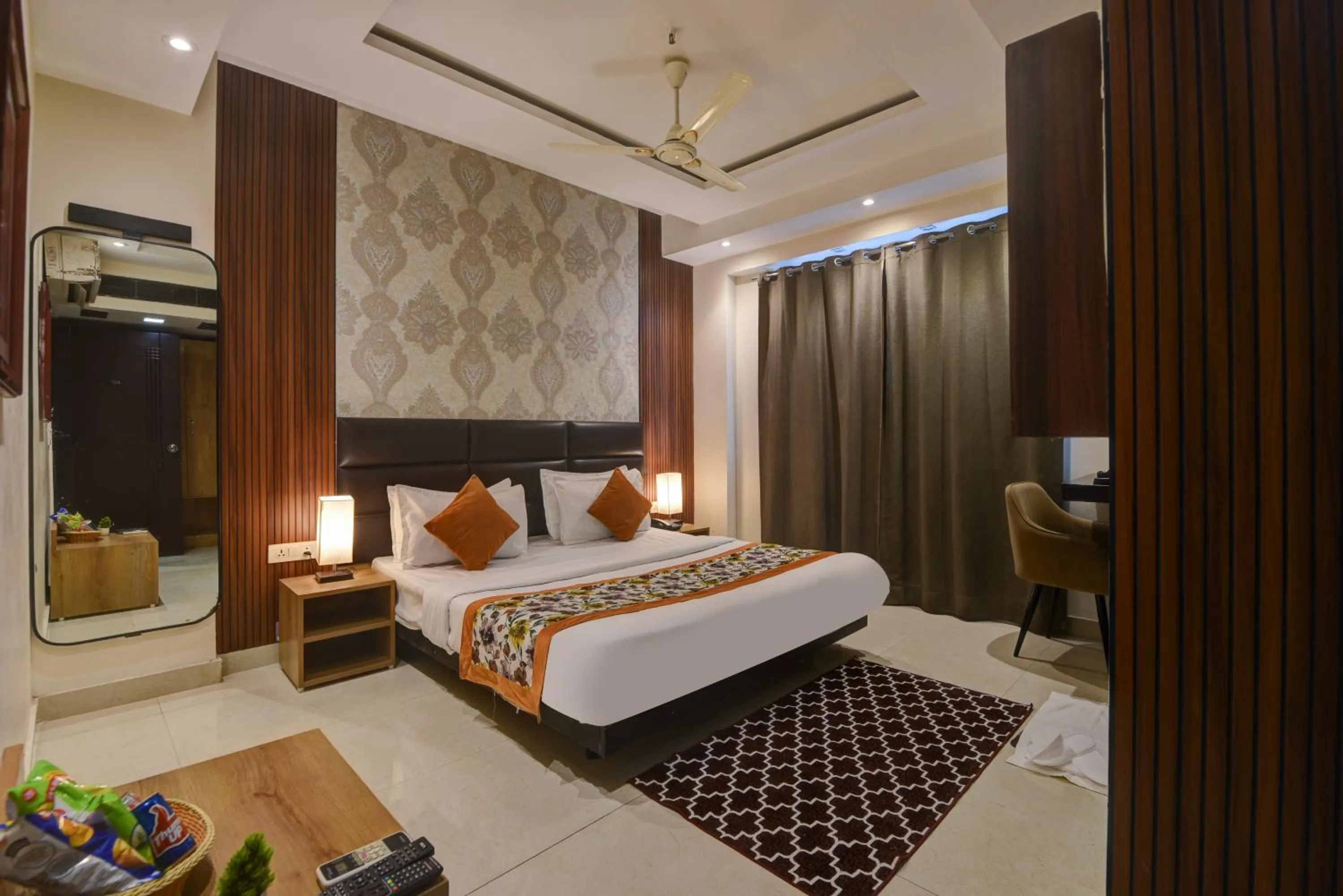 Bed in Qotel Comfort AT Residency Kaushambi Anand Vihar