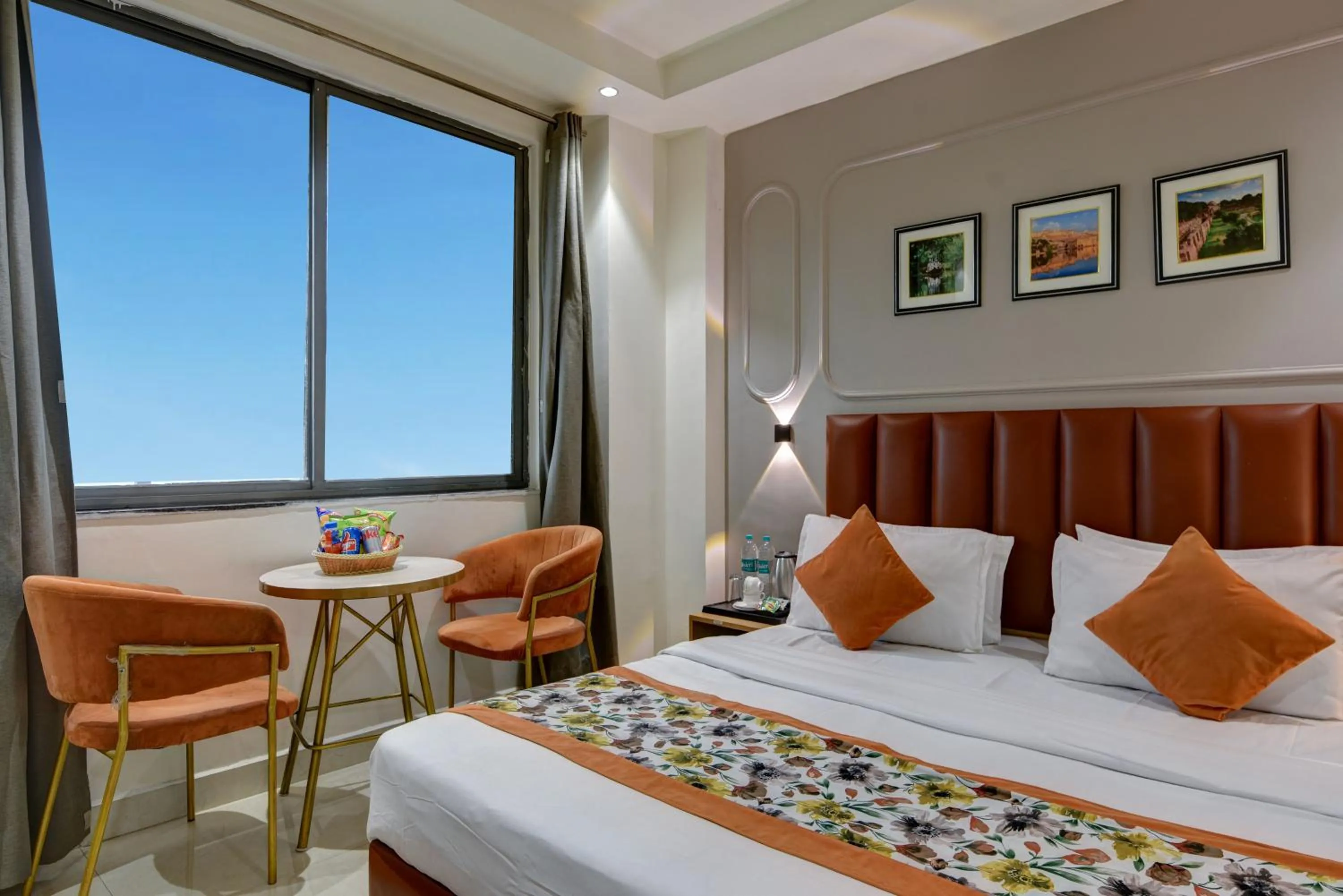 Bed in Qotel Comfort AT Residency Kaushambi Anand Vihar