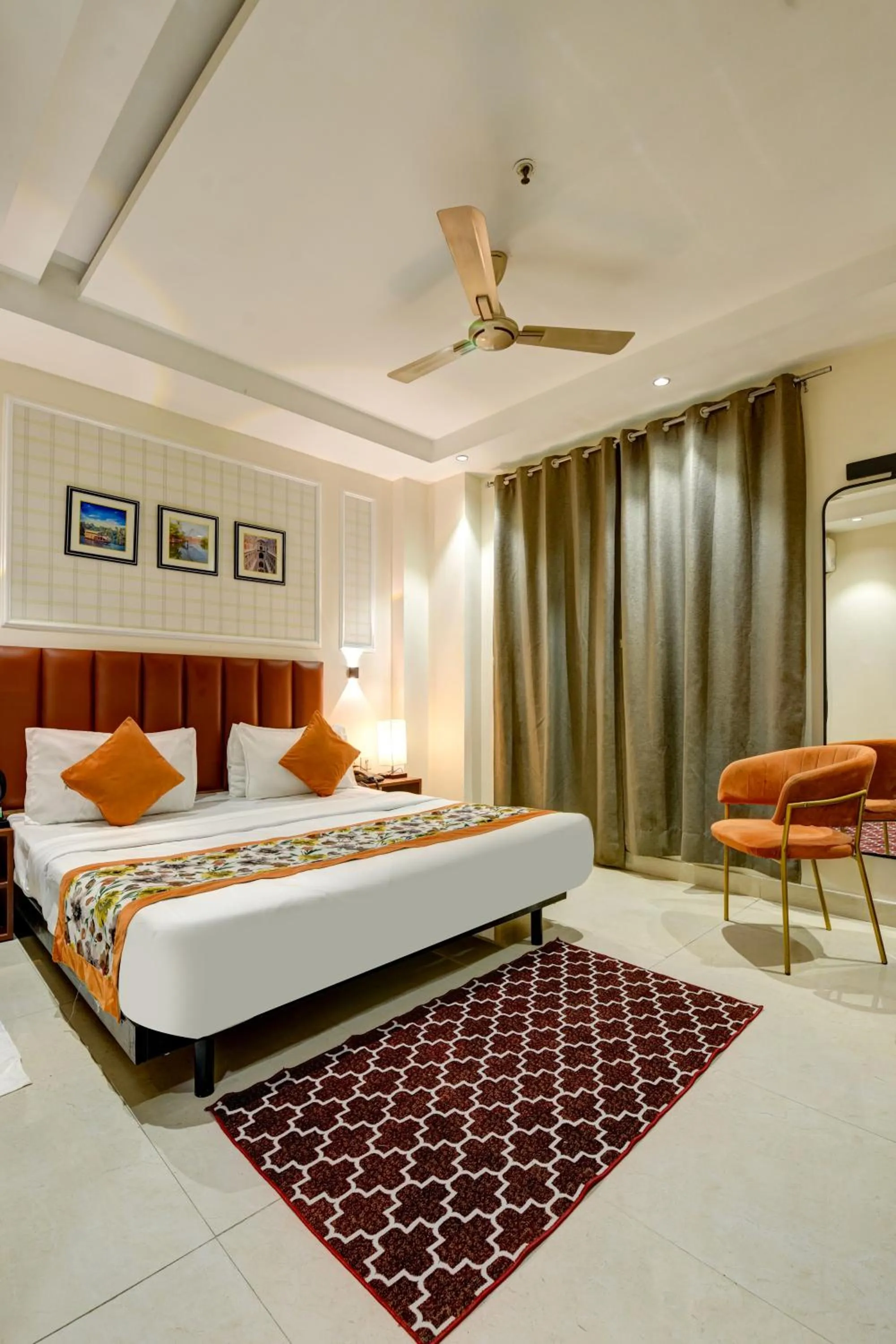 Bed in Qotel Comfort AT Residency Kaushambi Anand Vihar