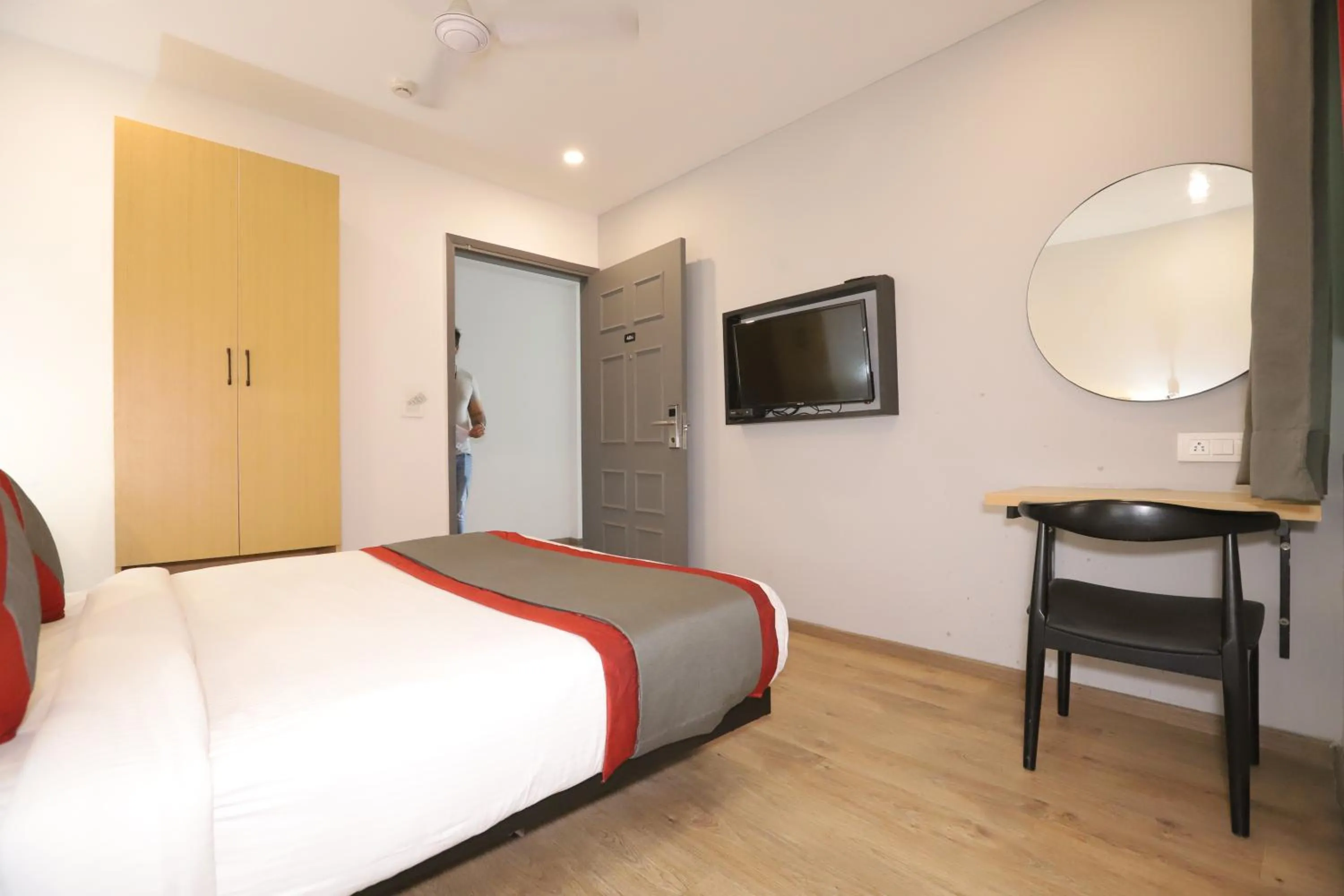Communal lounge/ TV room, Bed in Qotel Comfort IP Residency East Delhi Preet Vihar