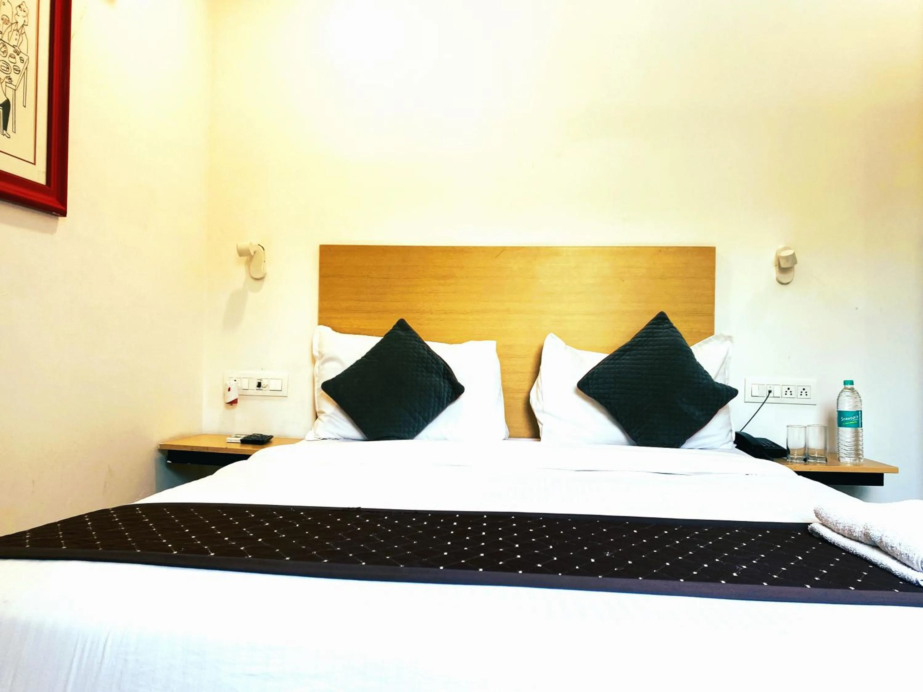 Bed in Qotel Comfort IP Residency East Delhi Preet Vihar