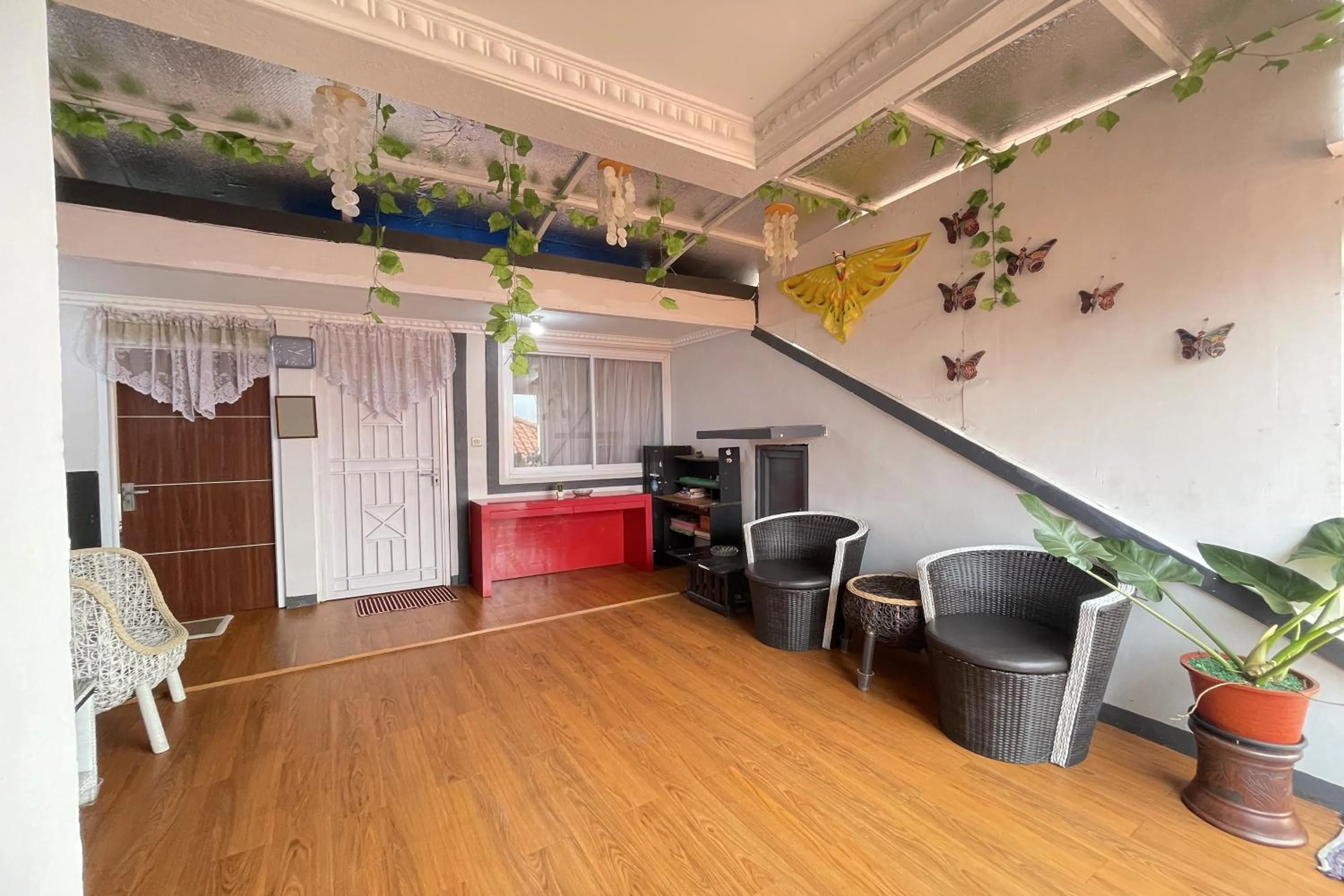 Seating area in Garden Lounge Villa