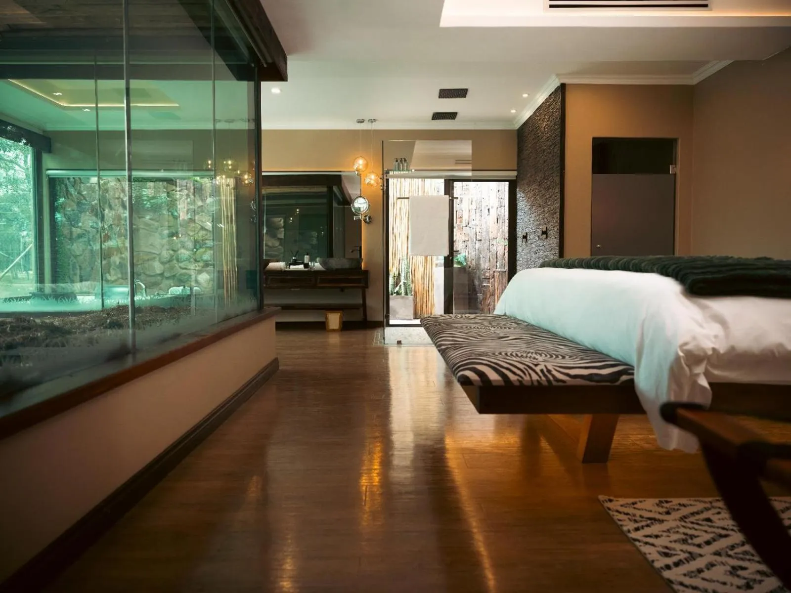 Bed in Shekinah Lion & Game Lodge