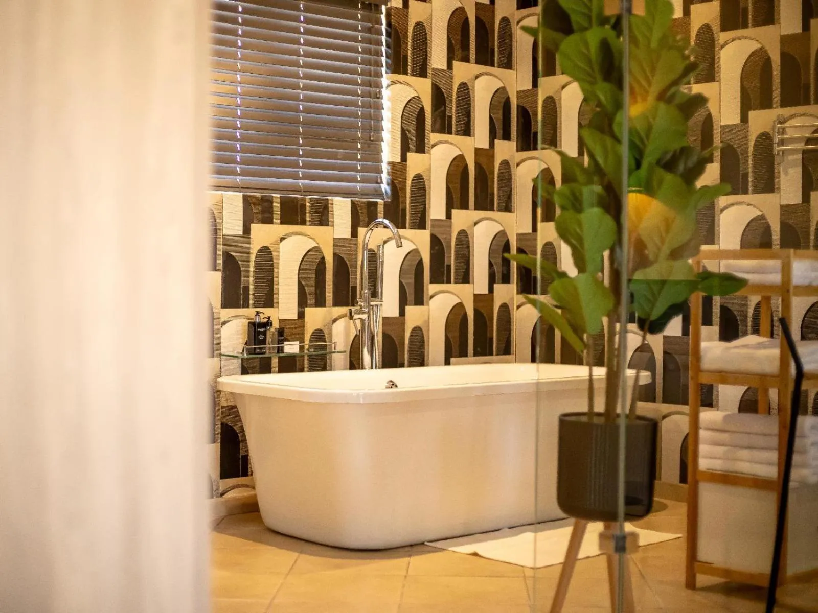 Bathroom in Shekinah Lion & Game Lodge