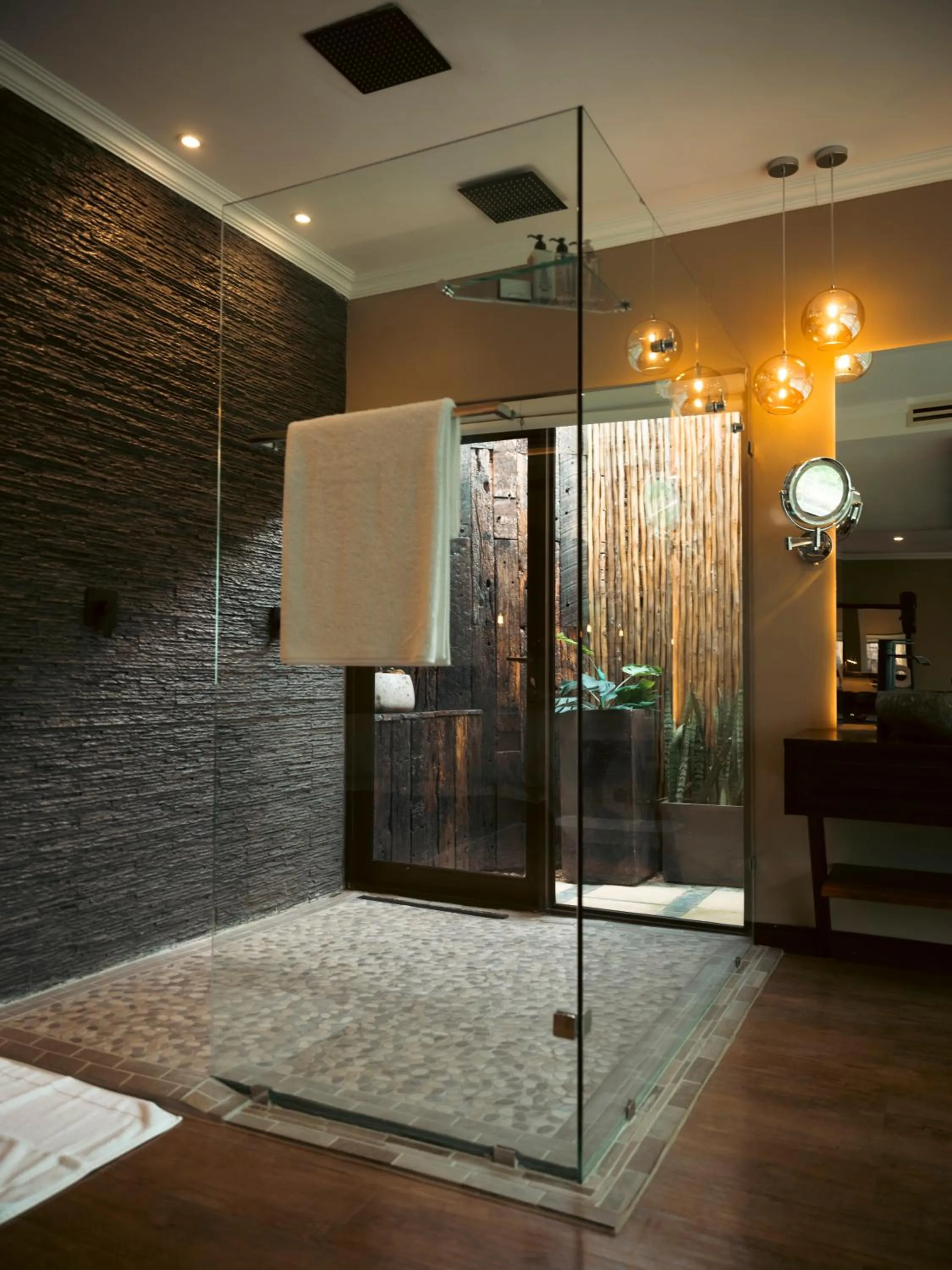 Shower in Shekinah Lion & Game Lodge