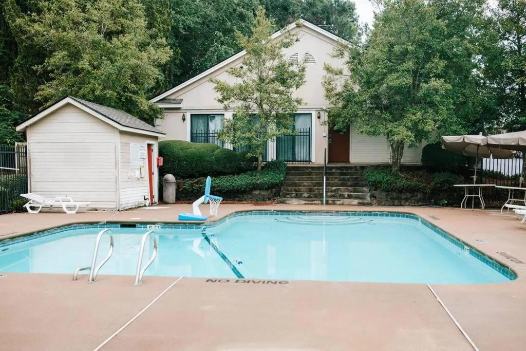 Cozy 3-Bed Athens Getaway, Right Near UGA!
