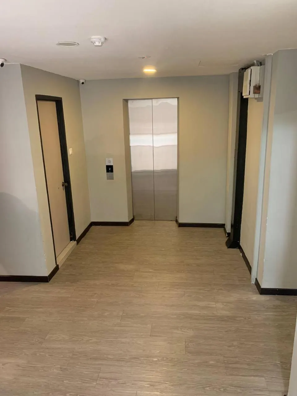 elevator in The Daily Hotel