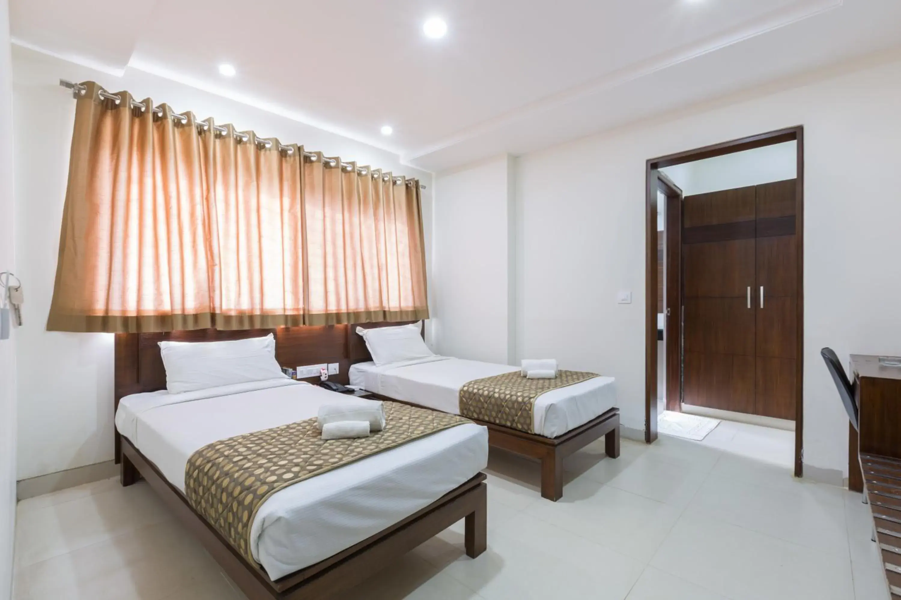 Standard Twin Room - single occupancy in Sanctum Suites BEL Road Bangalore Standard Twin Room - single occupancy in Sanctum Suites BEL Road Bangalore