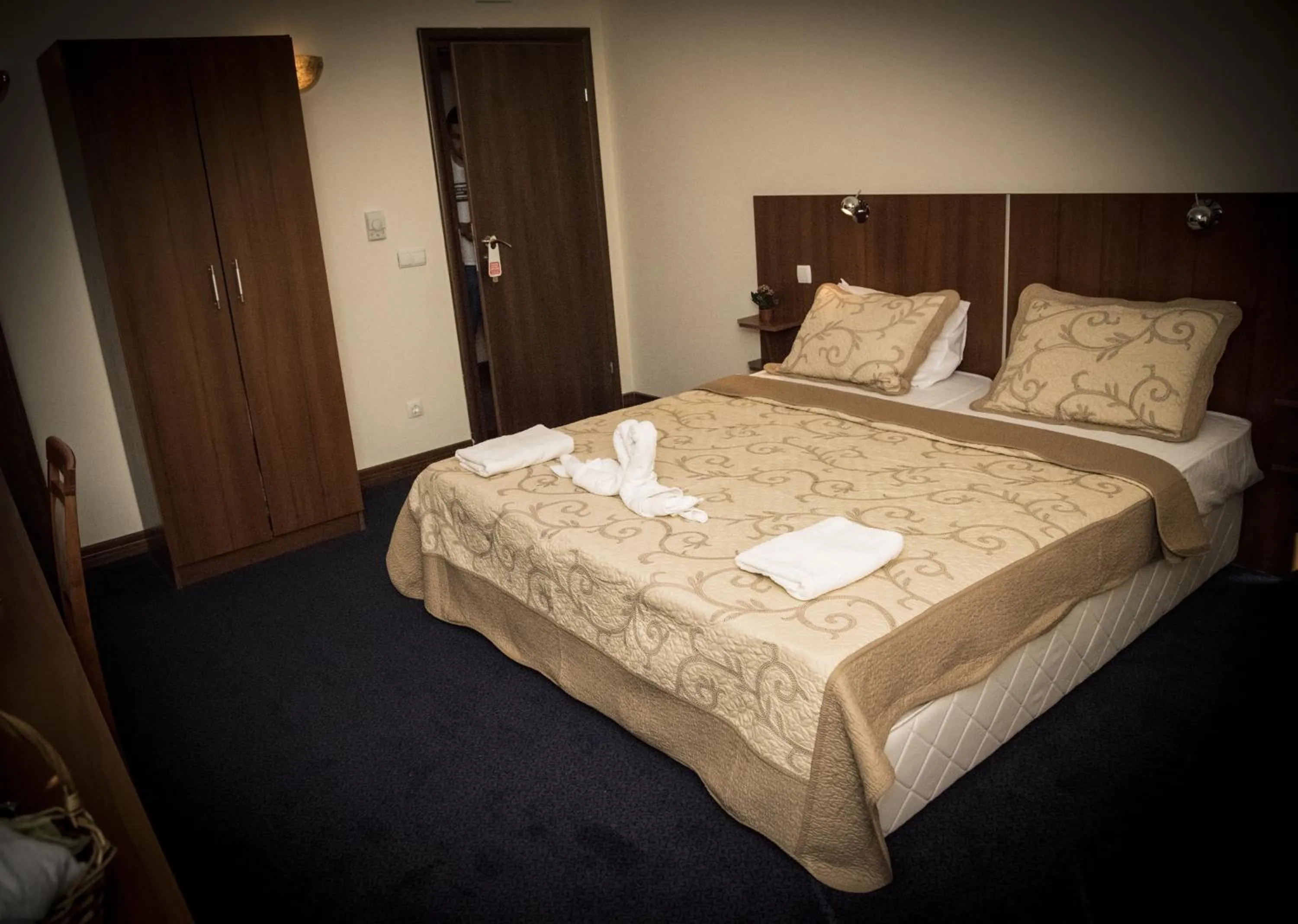 Bed in Hotel Saint Nedelya