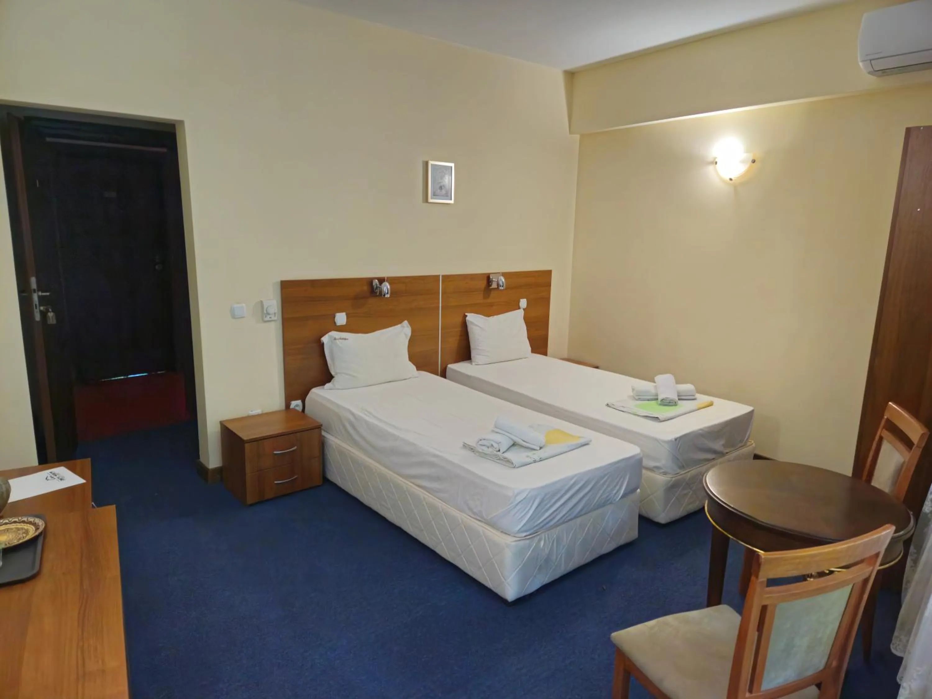 Bed in Hotel Saint Nedelya