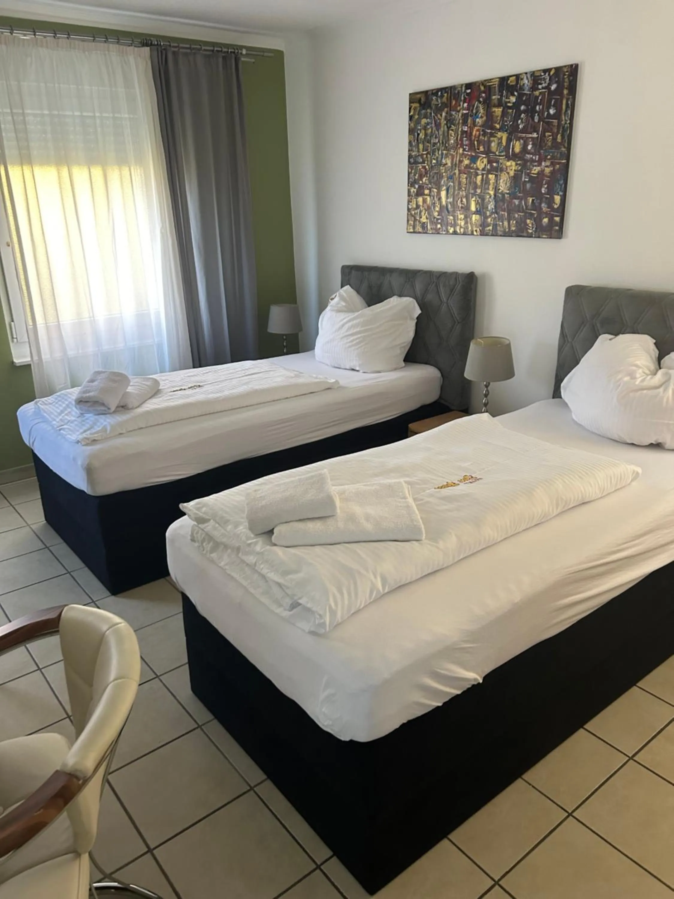 Bed in Gaststätte Pütz