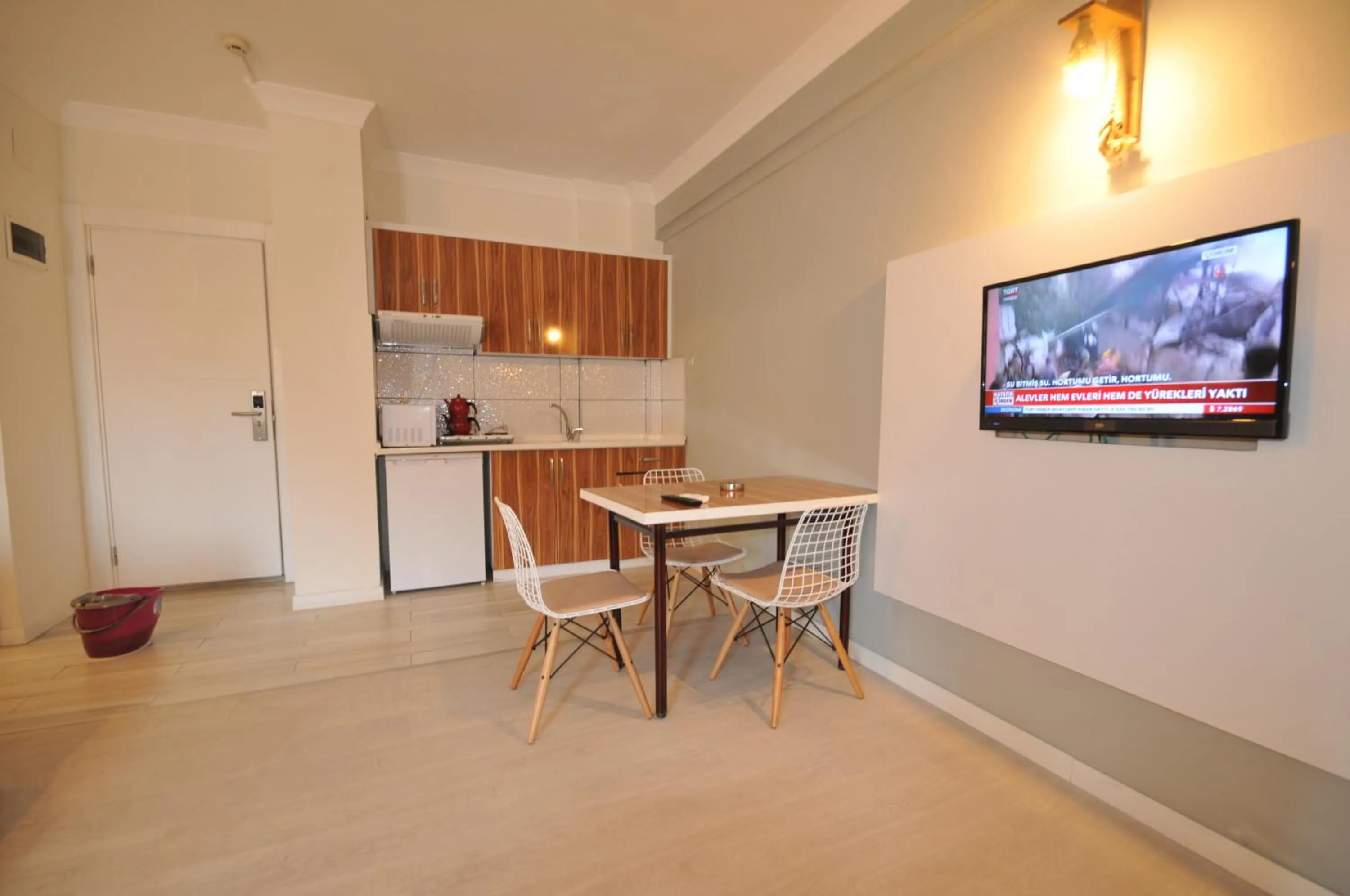 TV and multimedia in Isla Apart