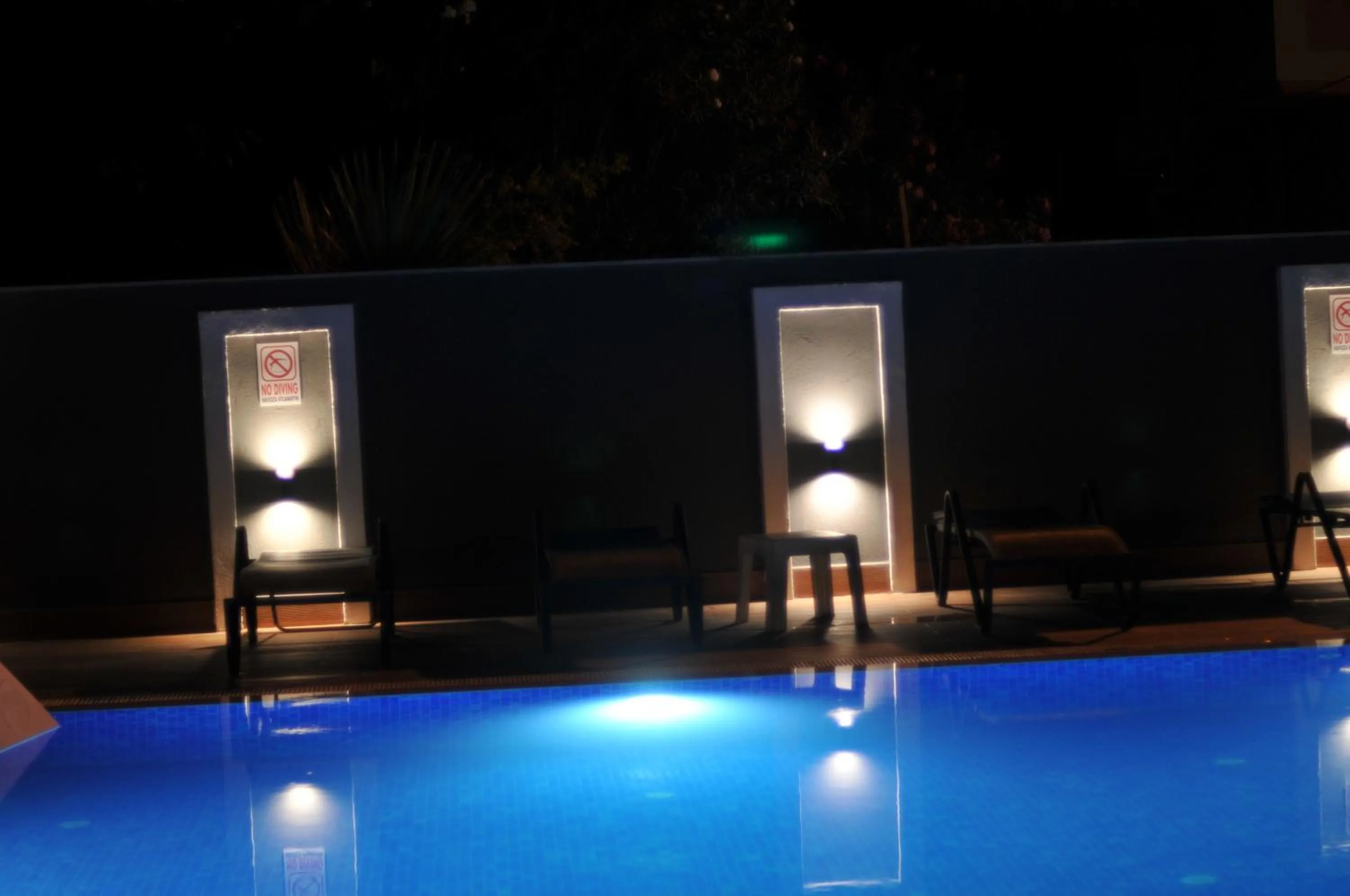 Swimming pool in Isla Apart