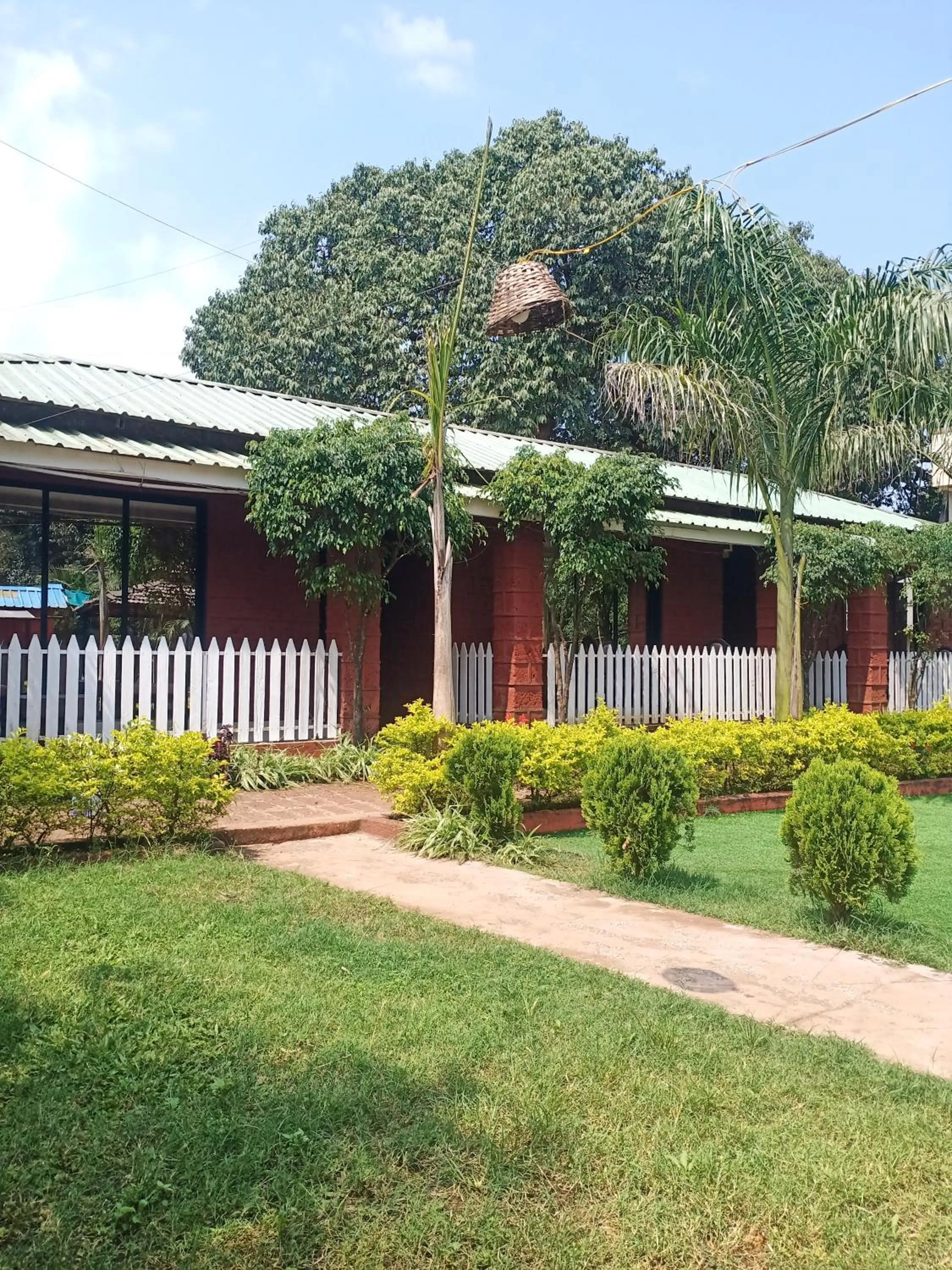 Property building in Hotel Oakwood mahabaleshwar