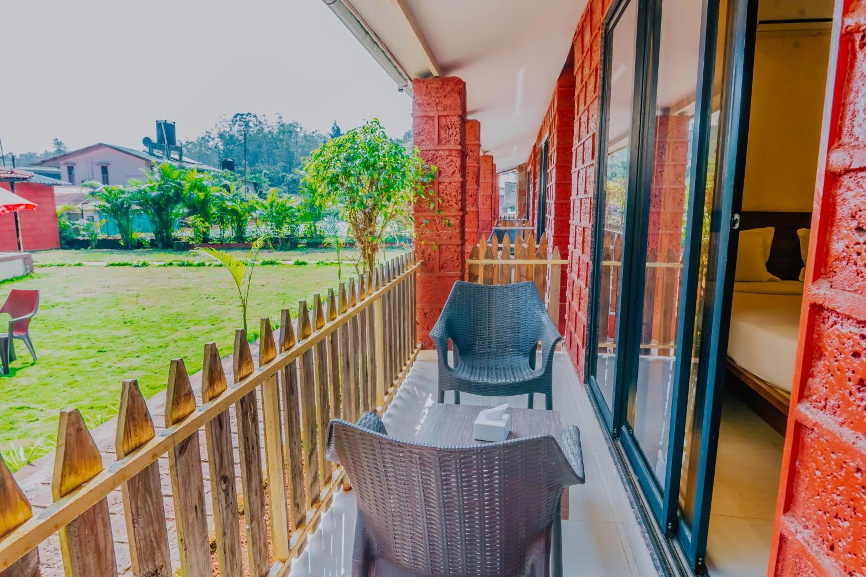 Breakfast in Hotel Oakwood mahabaleshwar