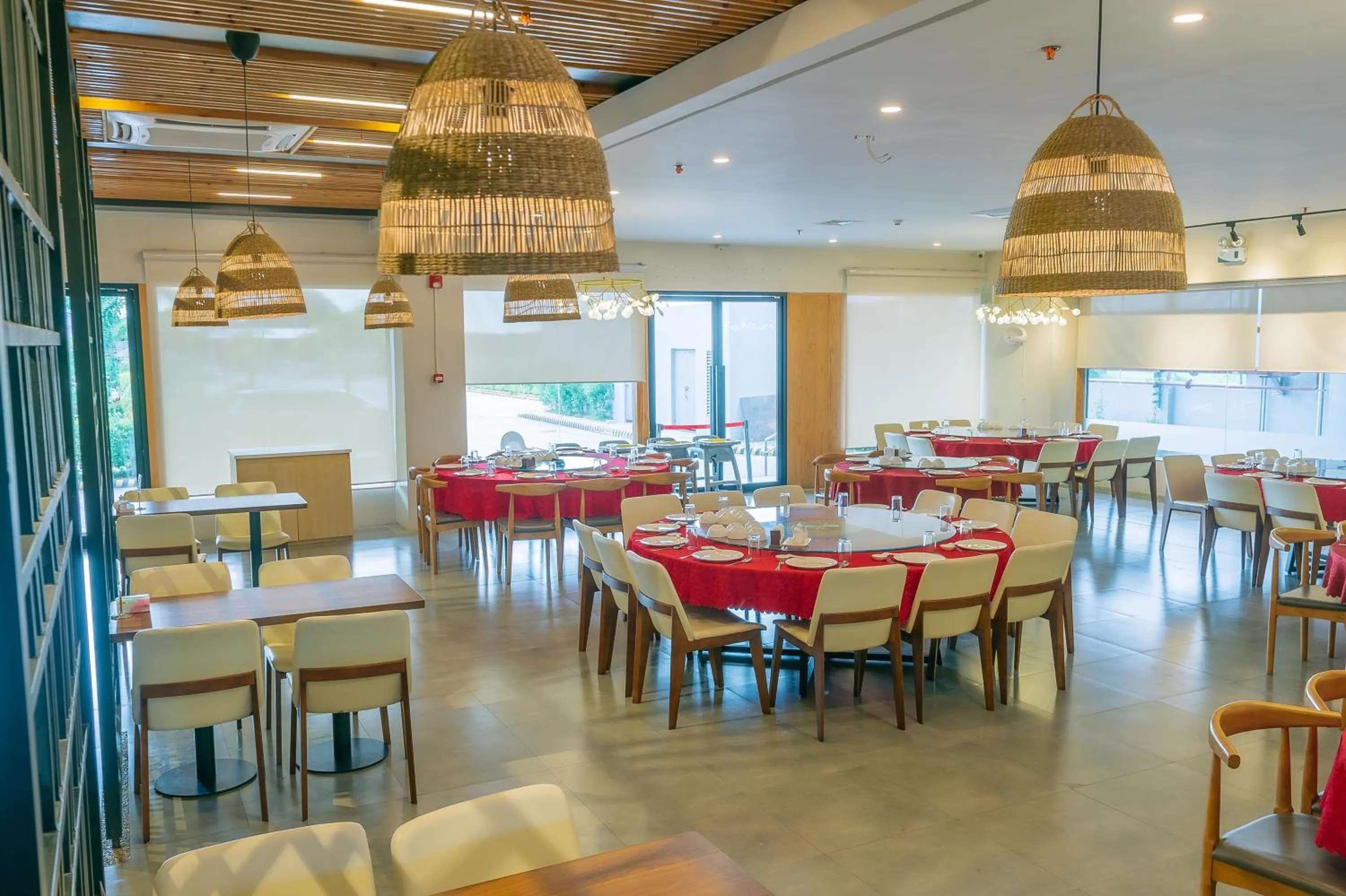 Restaurant/places to eat in Levo Hotel