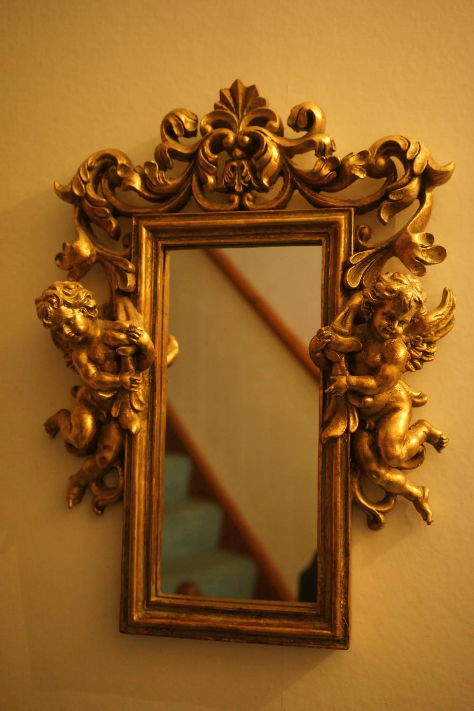 Decorative detail in Elm Tree Lodge