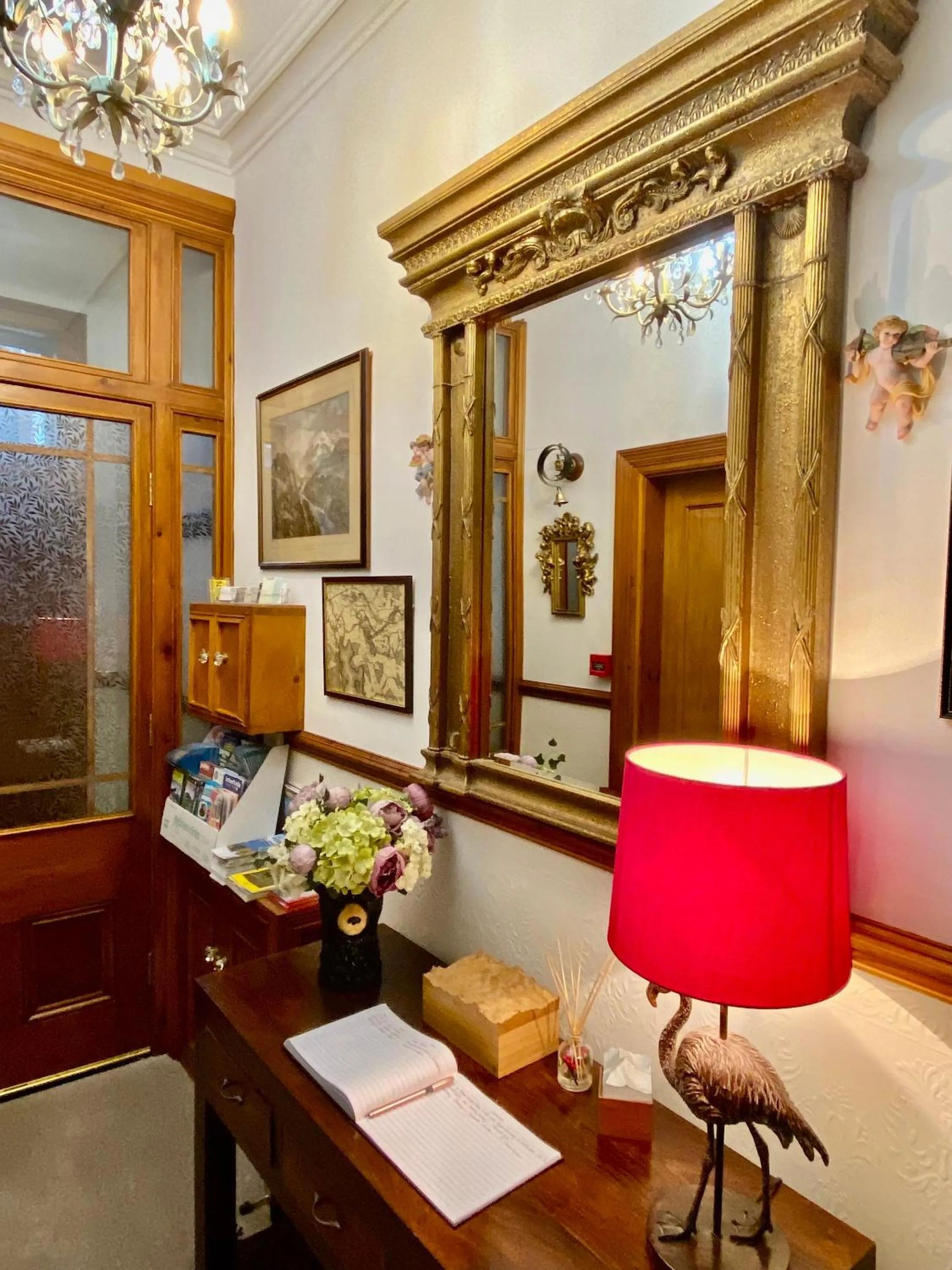 Lobby or reception in Elm Tree Lodge