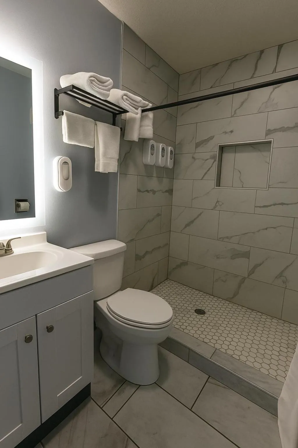 Hillsboro Inn & Suites