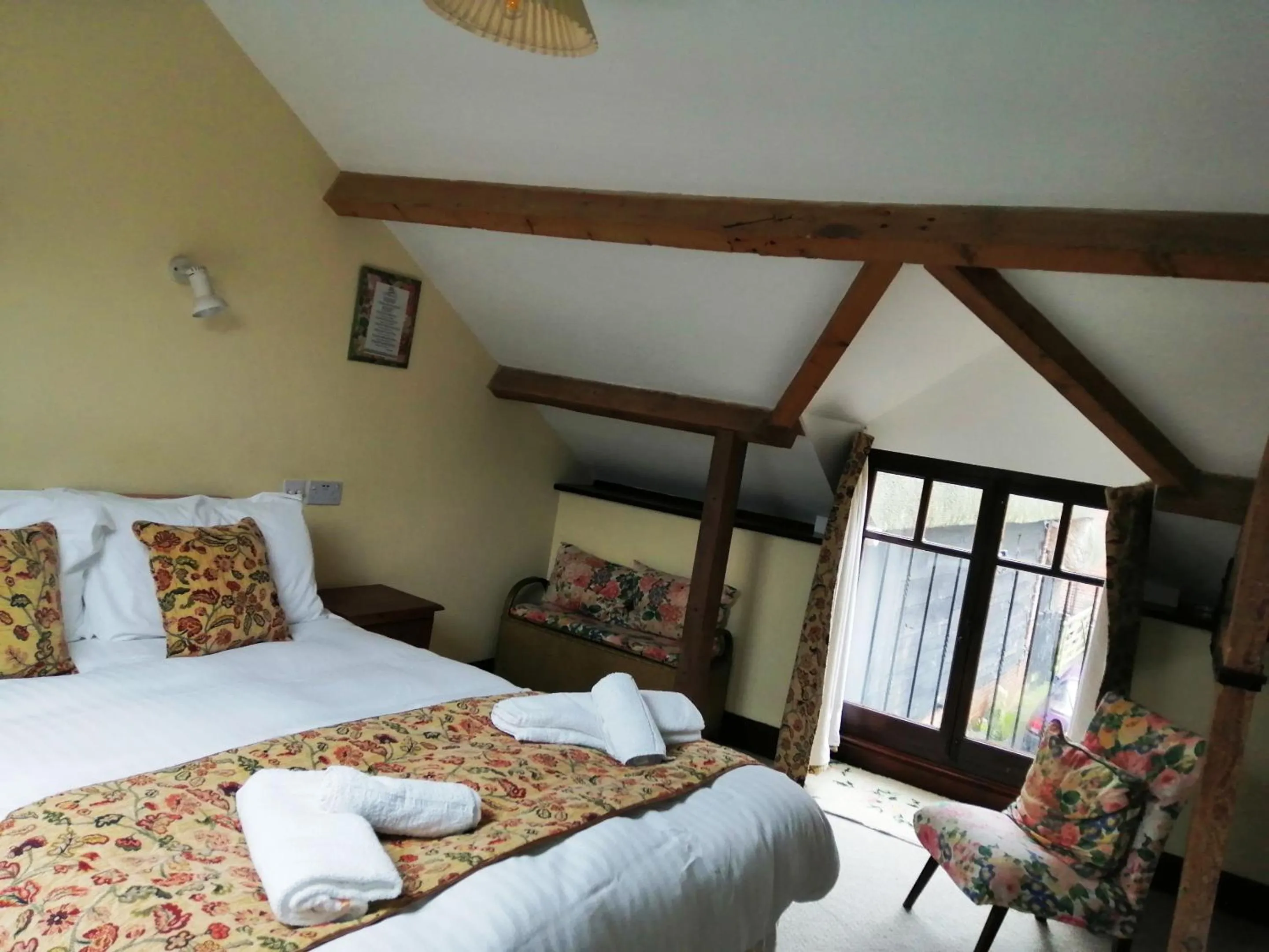 Bedroom, Bed in The Old Stables self catering