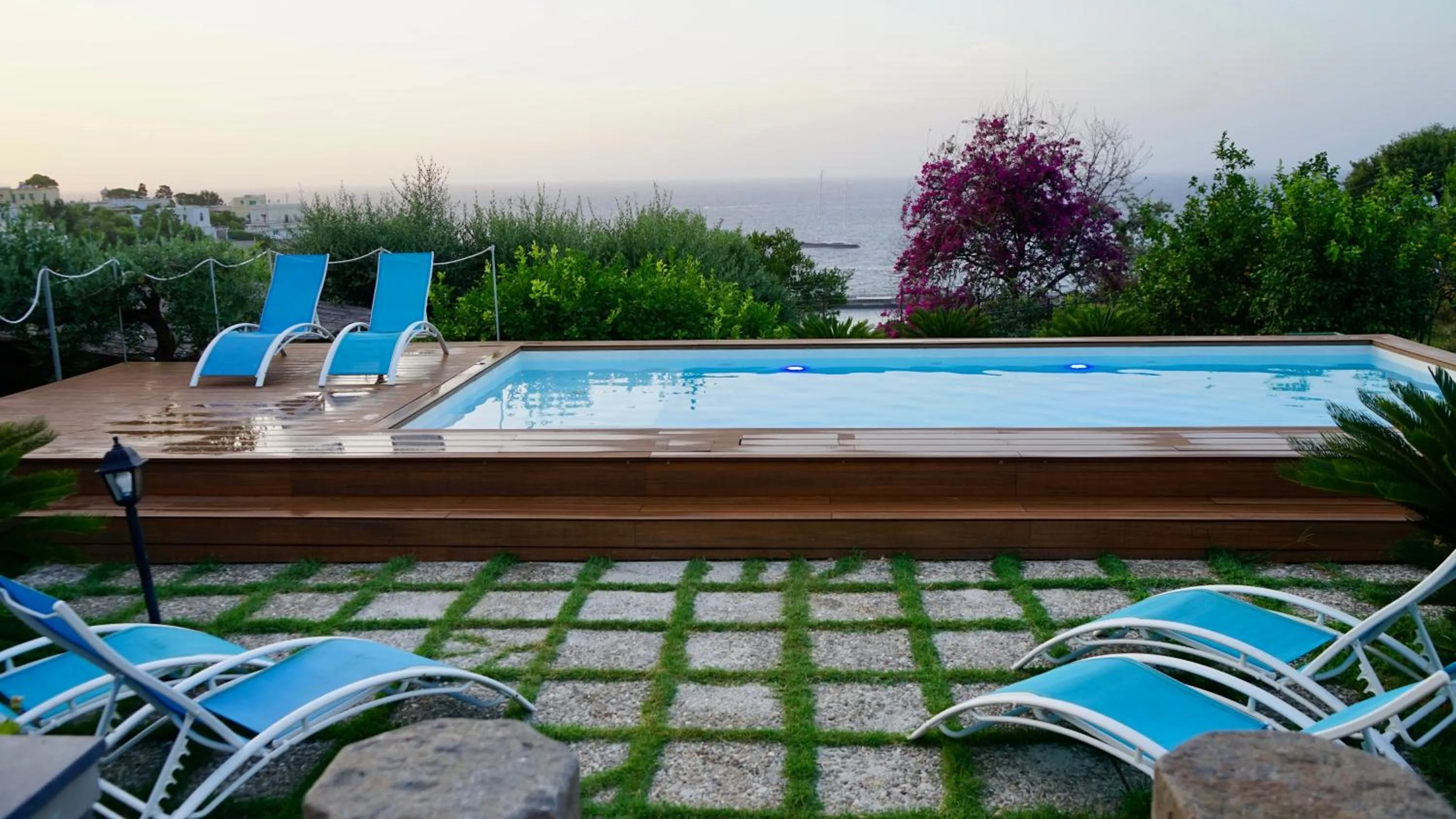 Pool view in Villa Amalu Capri Piscina e Giardino