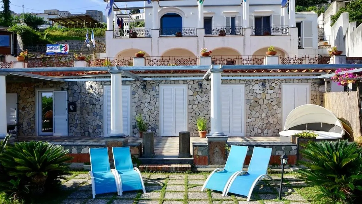 Balcony/Terrace in Villa Amalu Capri Piscina e Giardino