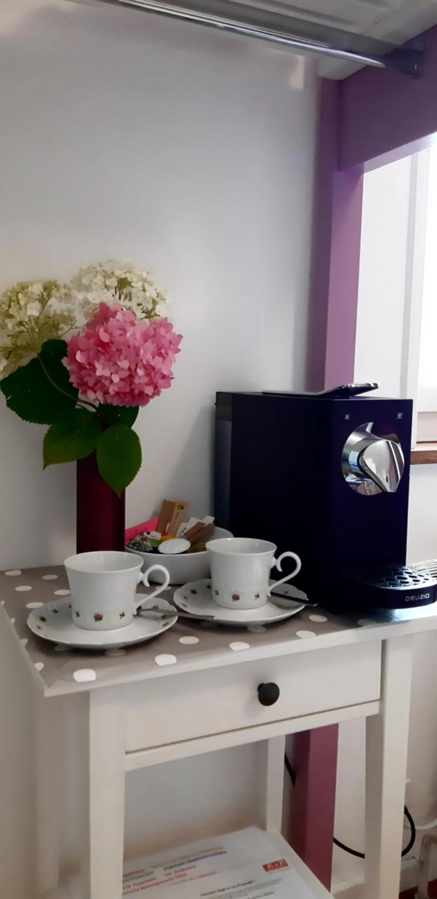 Coffee/tea facilities in B&B Kalimera Pratteln