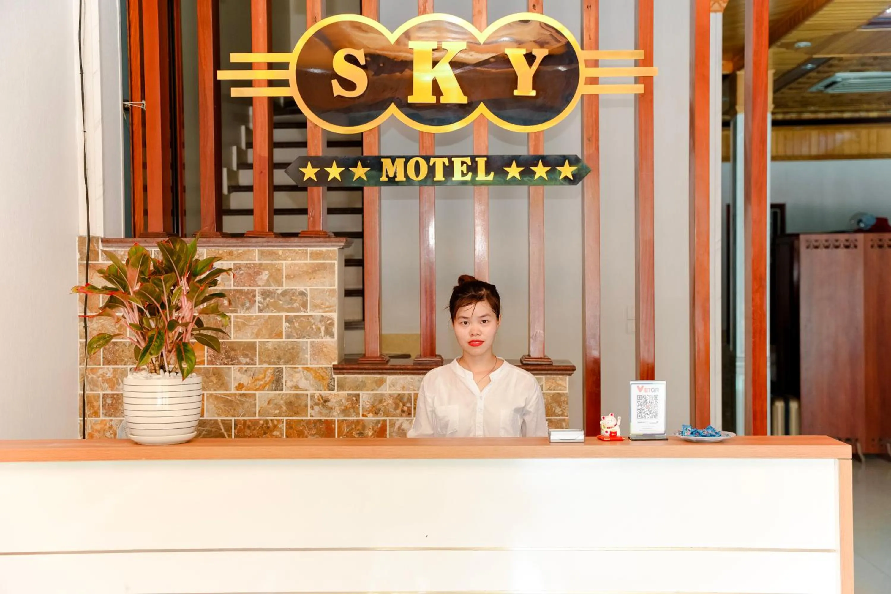 SKY HOTEL - KHÁCH SẠN BẮC NINH