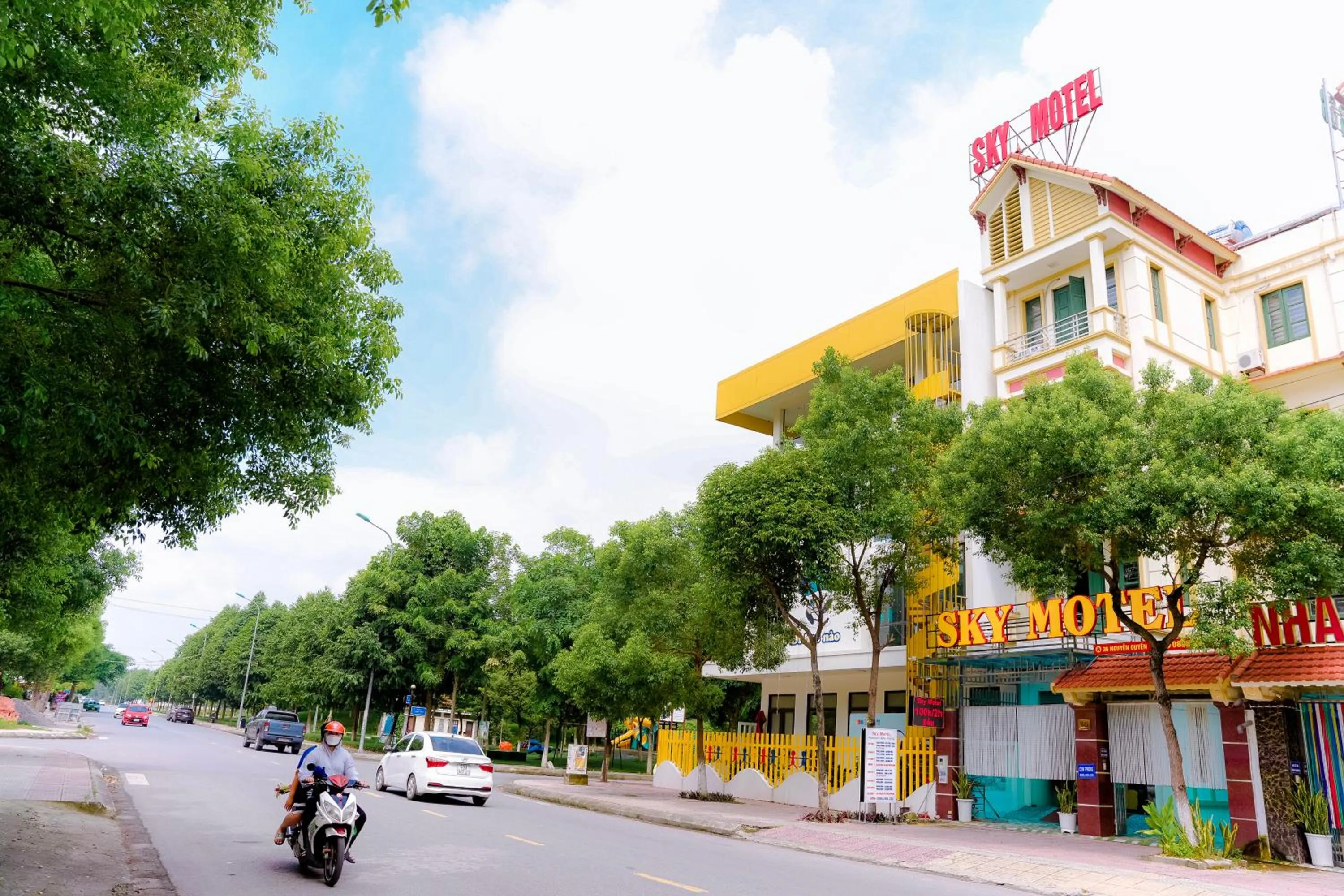 SKY HOTEL - KHÁCH SẠN BẮC NINH