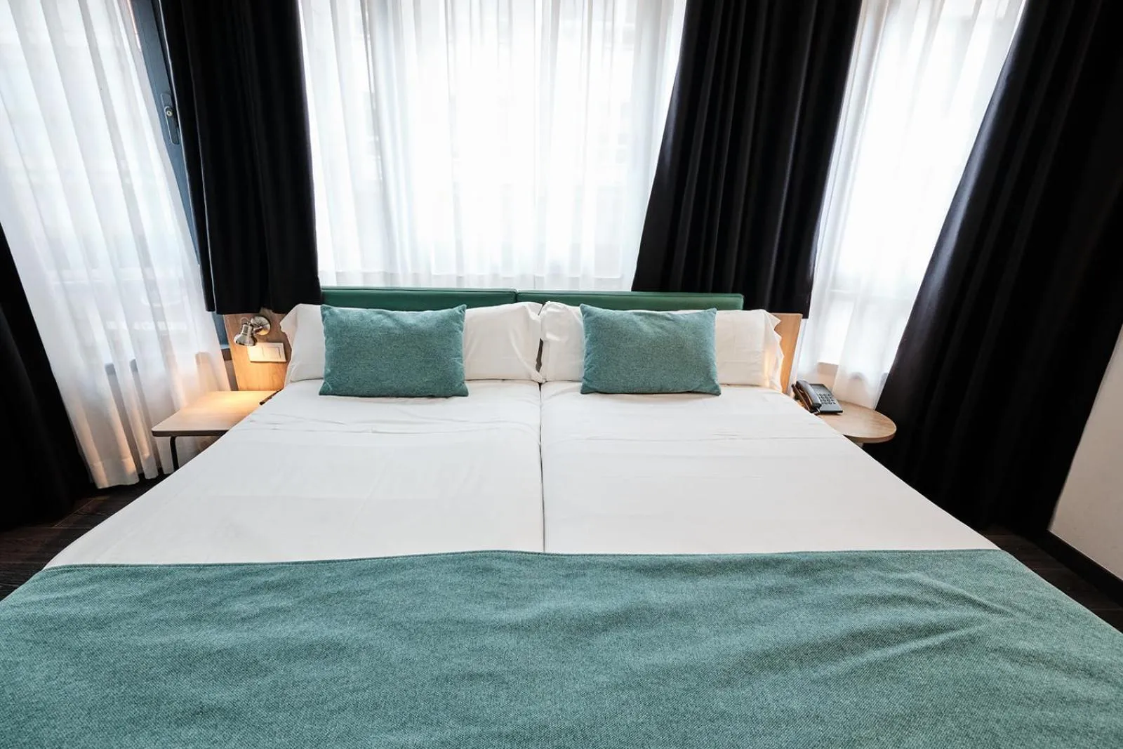 Photo of the whole room, Bed in Hotel Lux Santiago