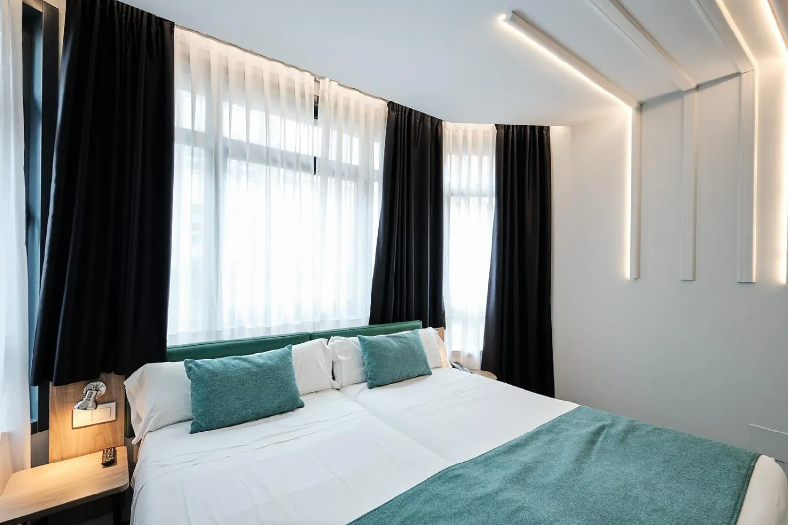 Bed in Hotel Lux Santiago